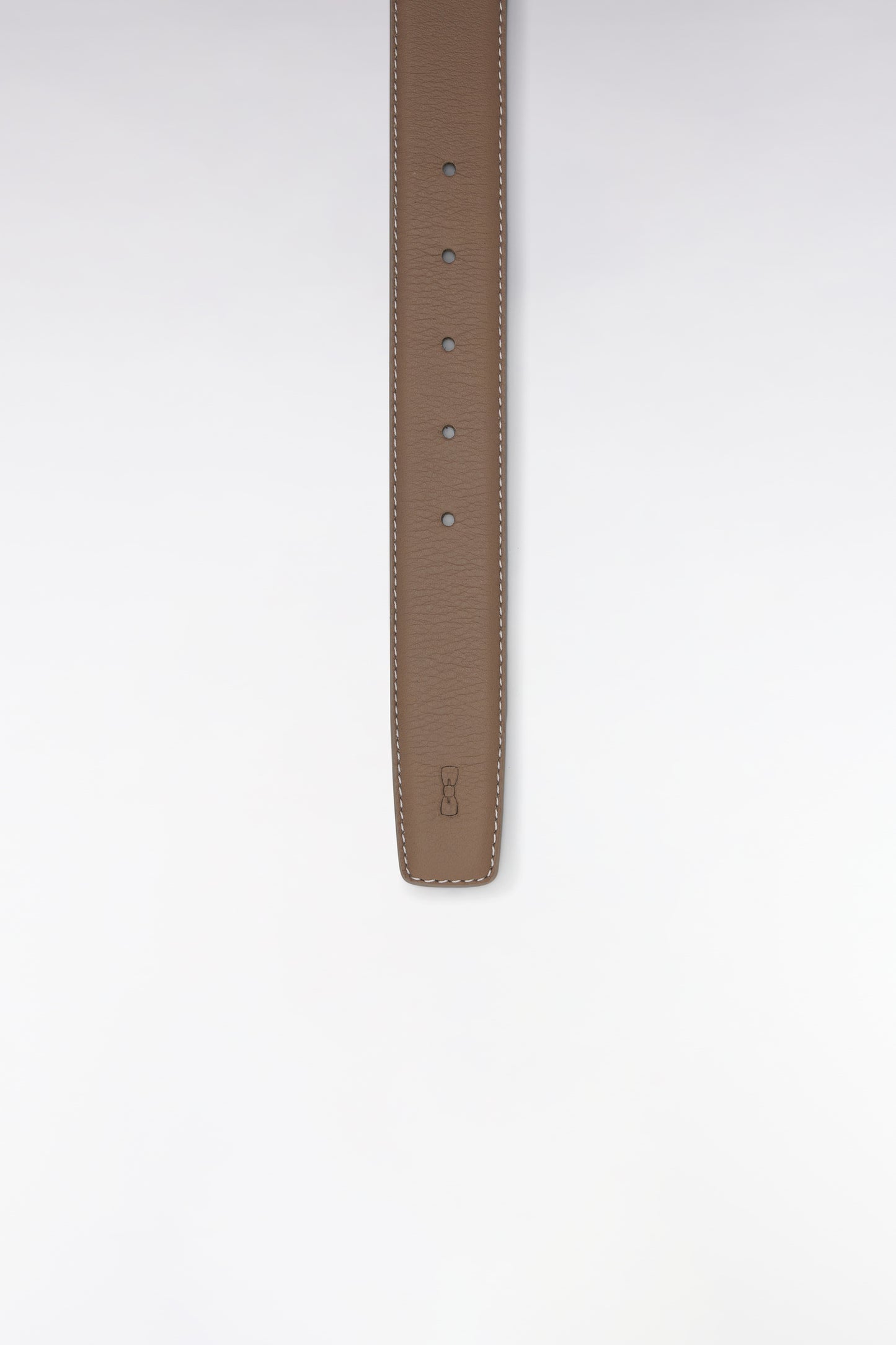 Beige smooth leather belt with white stitching