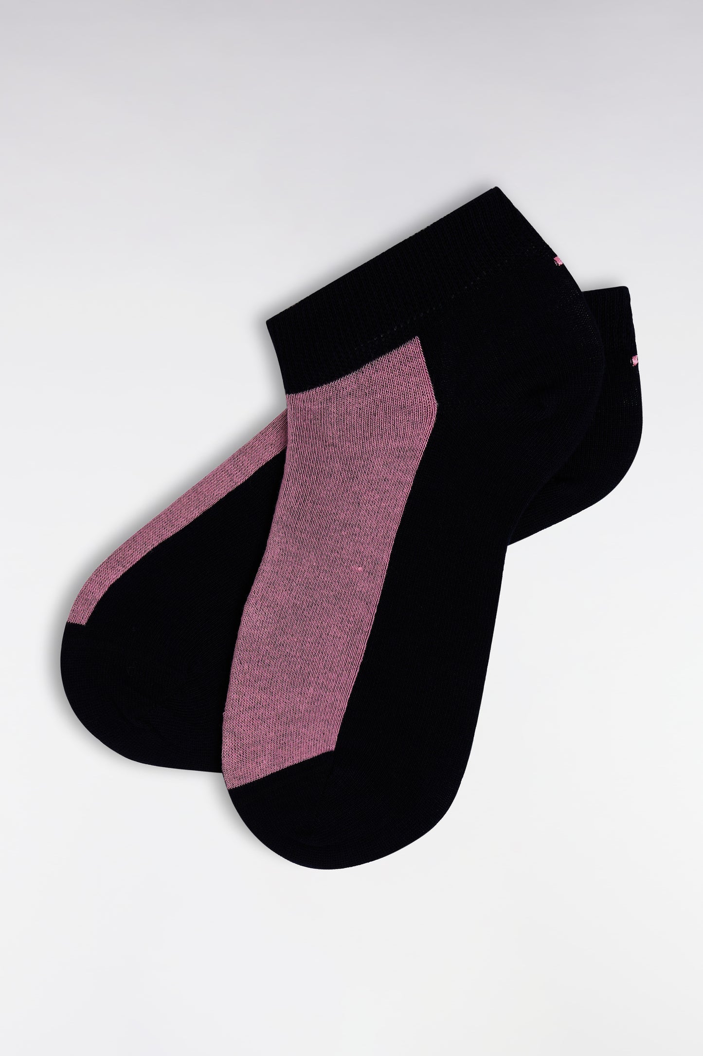 Sky blue and navy two-tone low socks in stretch cotton blend