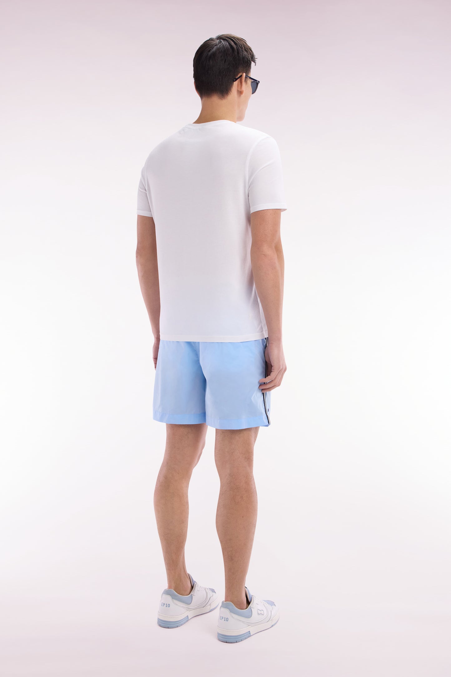 Maillot de bain ciel à détails tricolores