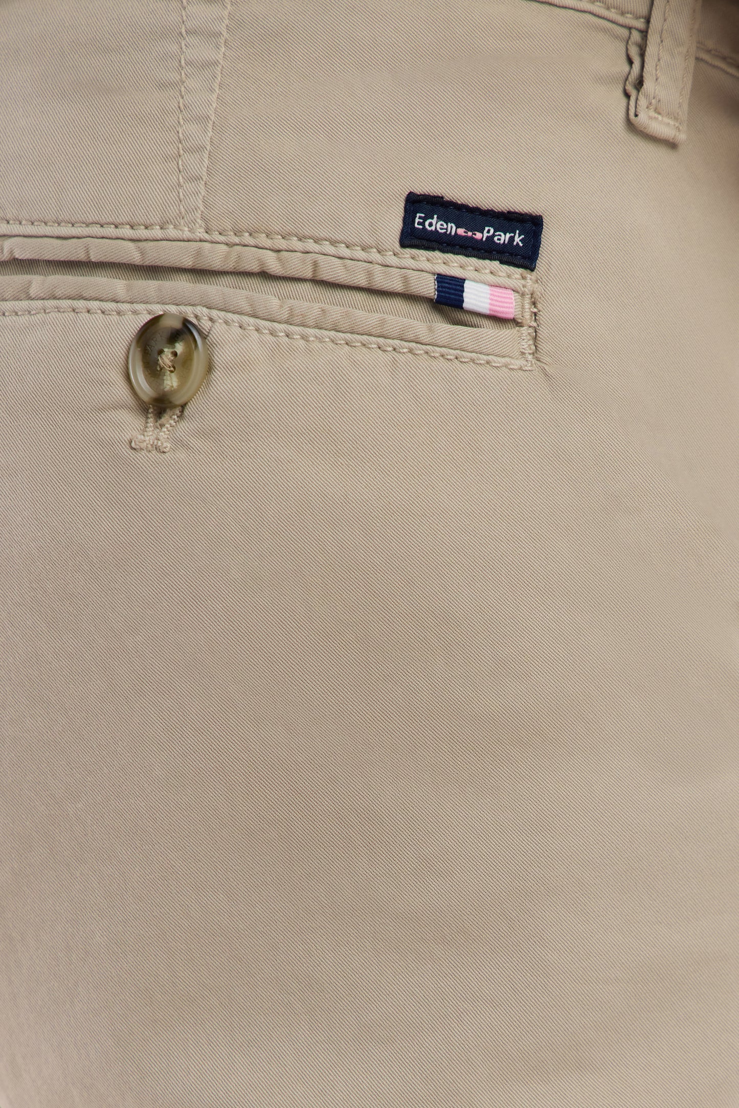 Pantalon chino sans plis en coton stretch beige coupe droite