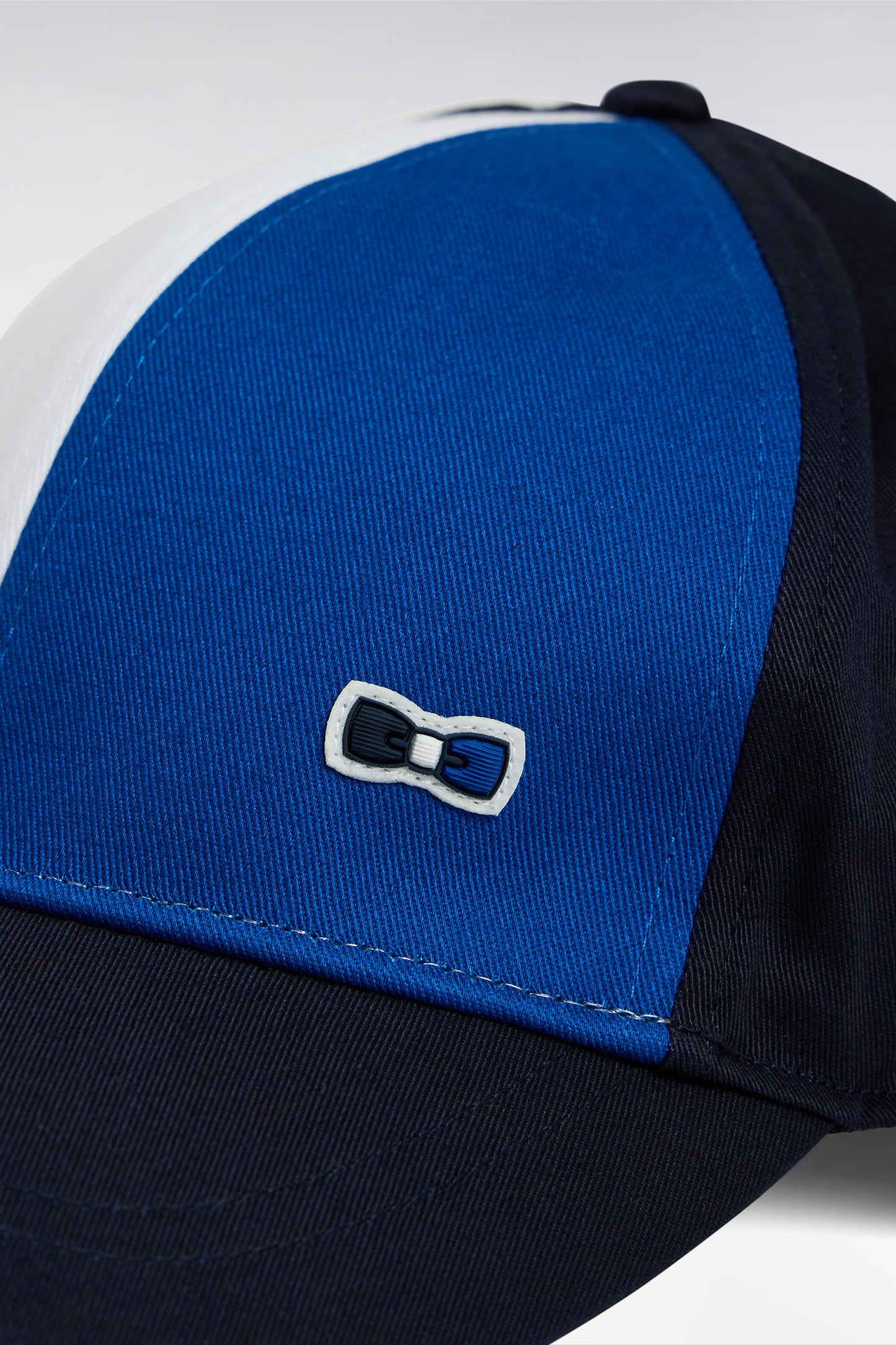 Tricolor cap in navy cotton twill