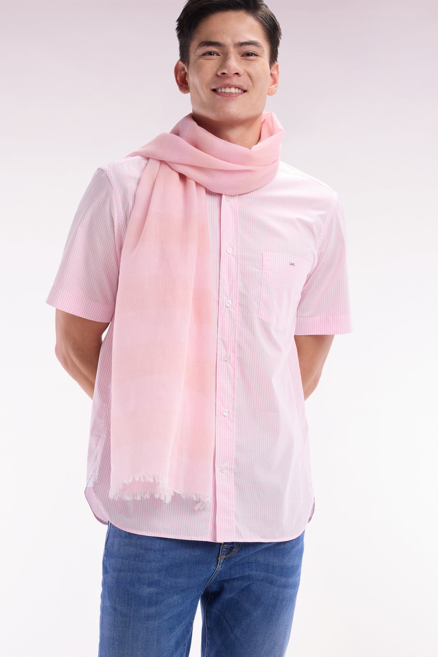 Straight short-sleeved shirt in pink striped jacquard