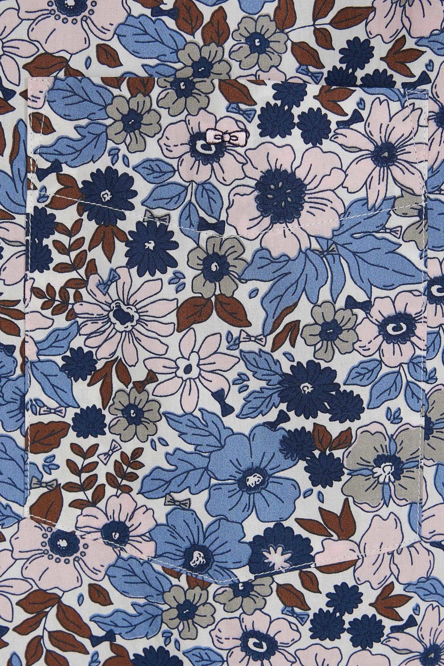 Straight short-sleeved shirt in blue cotton poplin floral print