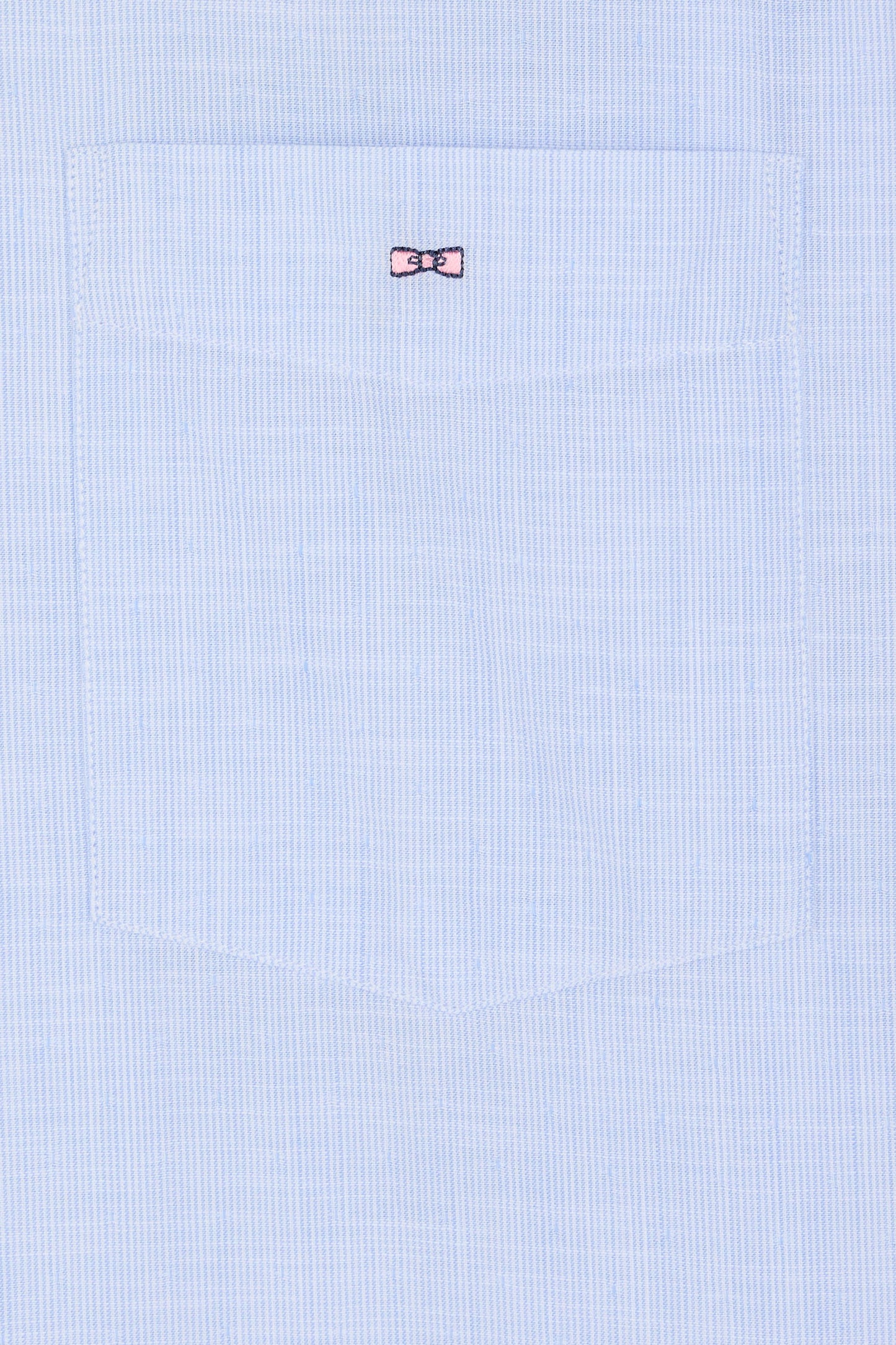 Straight short-sleeved sky blue cotton shirt