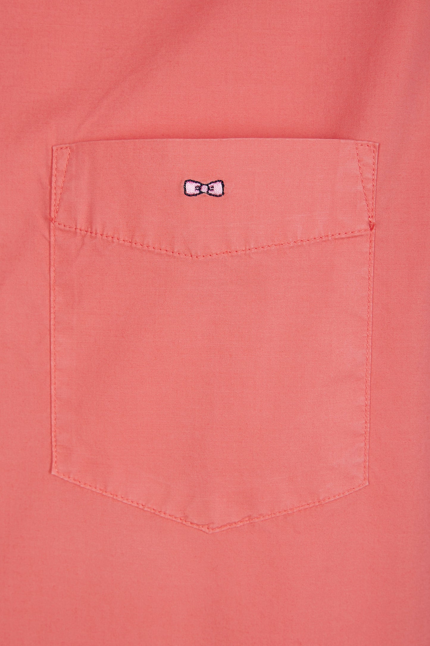 Straight-fit unisex shirt in salmon pink stretch cotton and lyocell