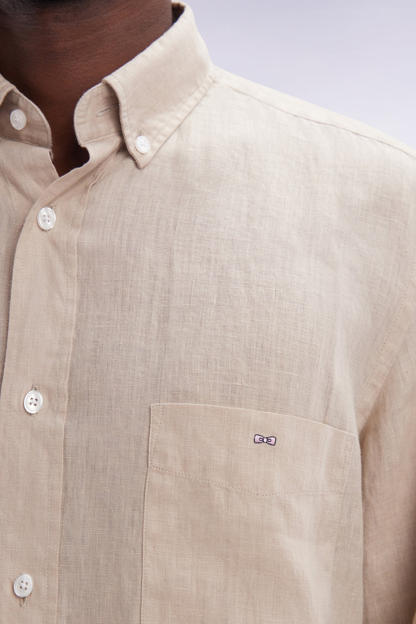 Chemise en lin beige unie coupe droite
