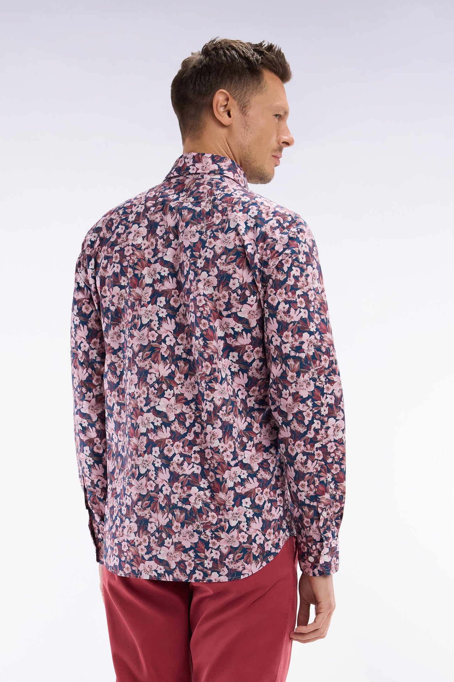 Straight-fit cotton poplin shirt with burgundy floral print