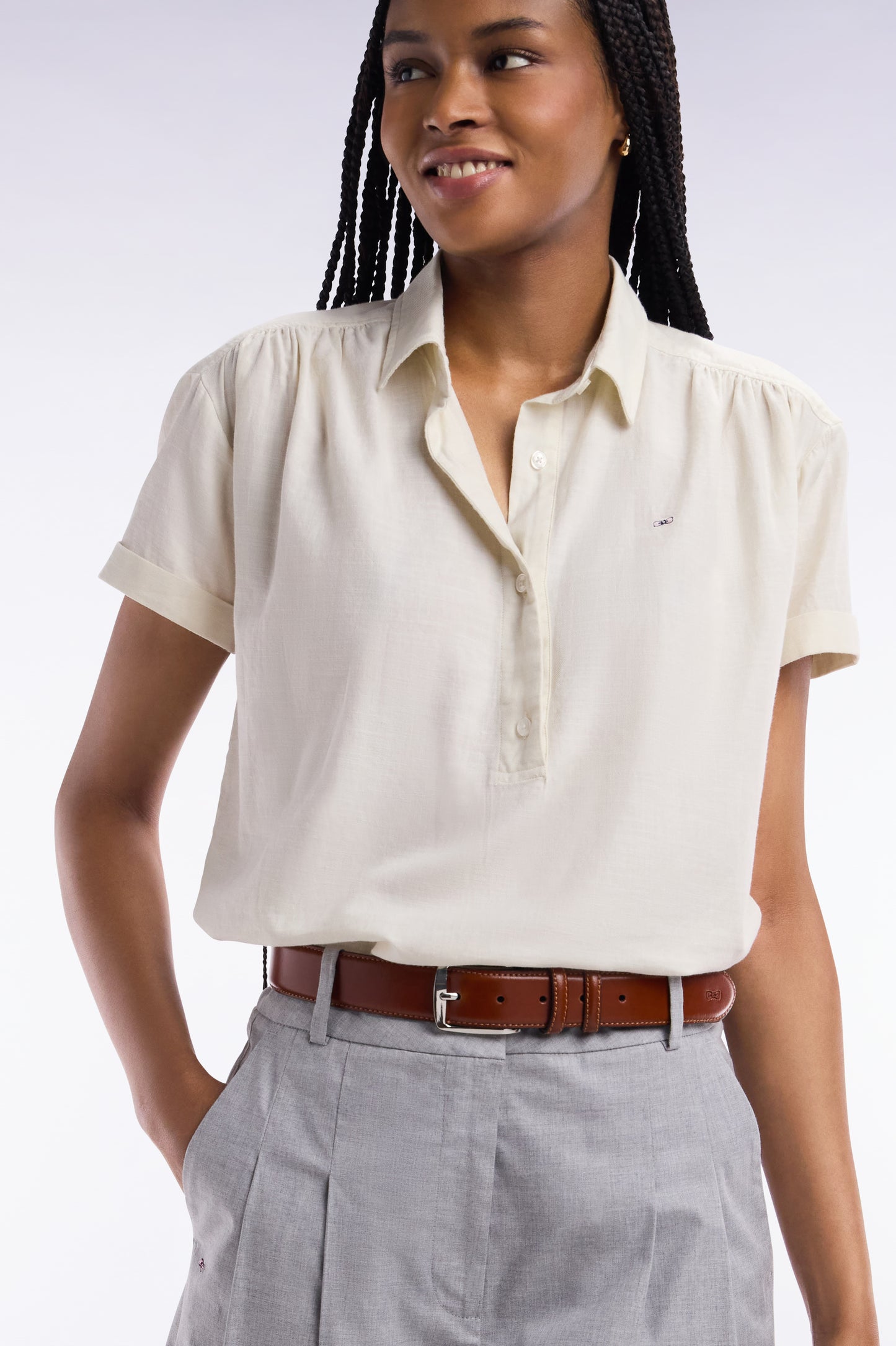 Relaxed-fit short-sleeved ecru cotton blouse
