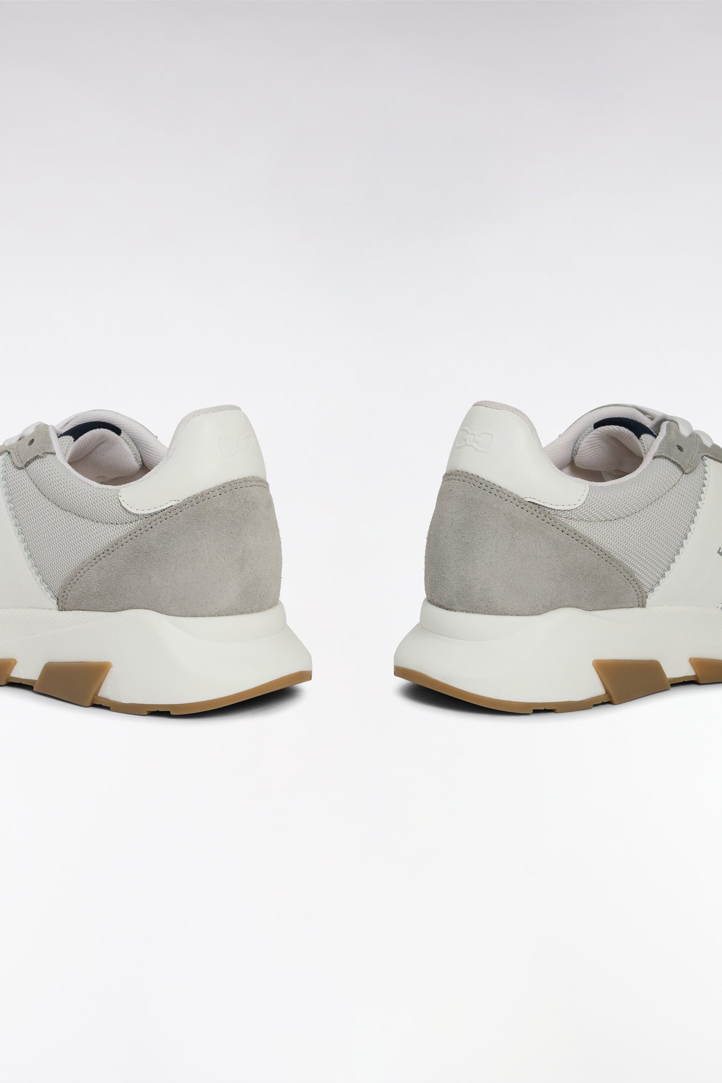 Multi-material sneakers in grey leather