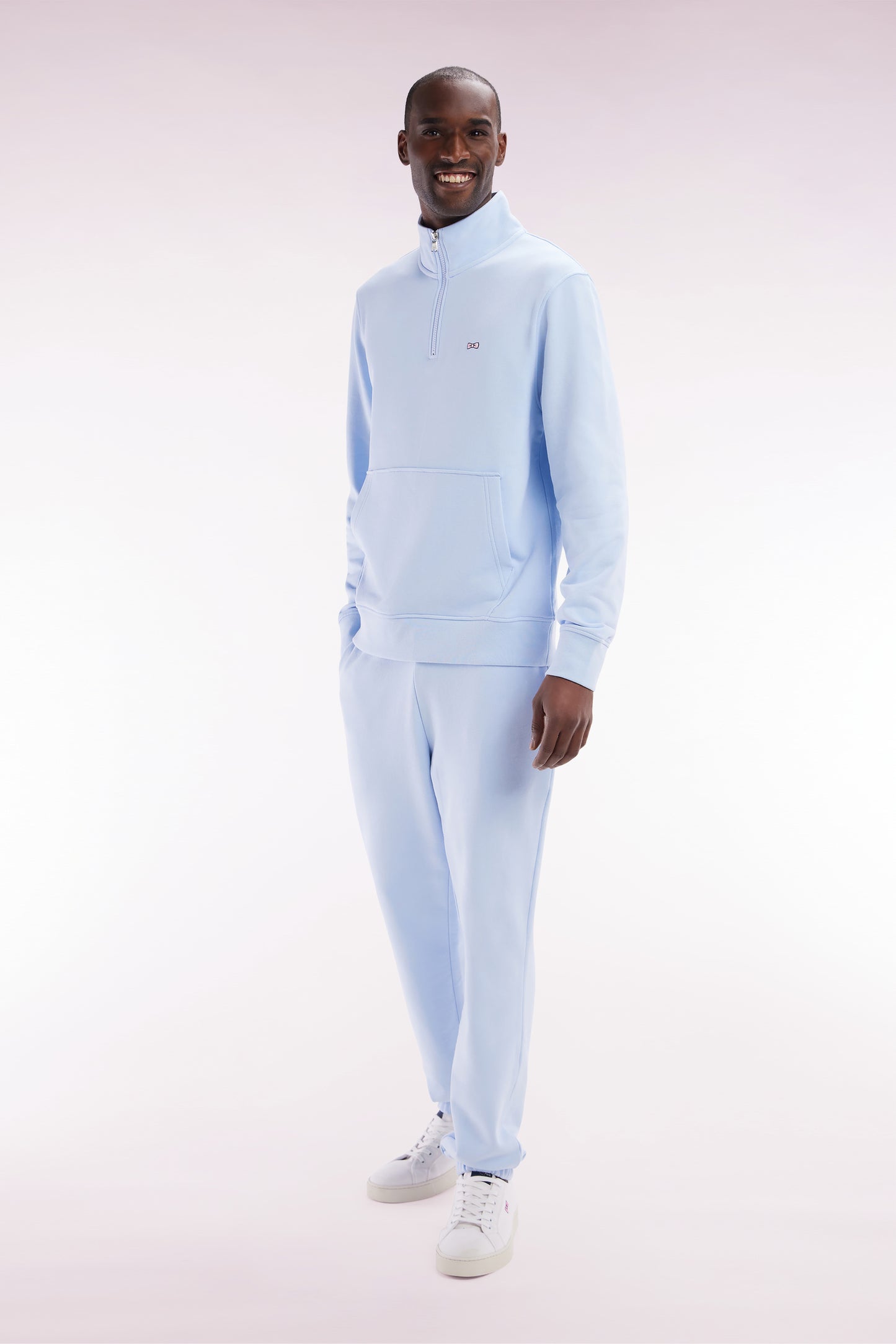 Sky blue straight-cut cotton fleece jogging