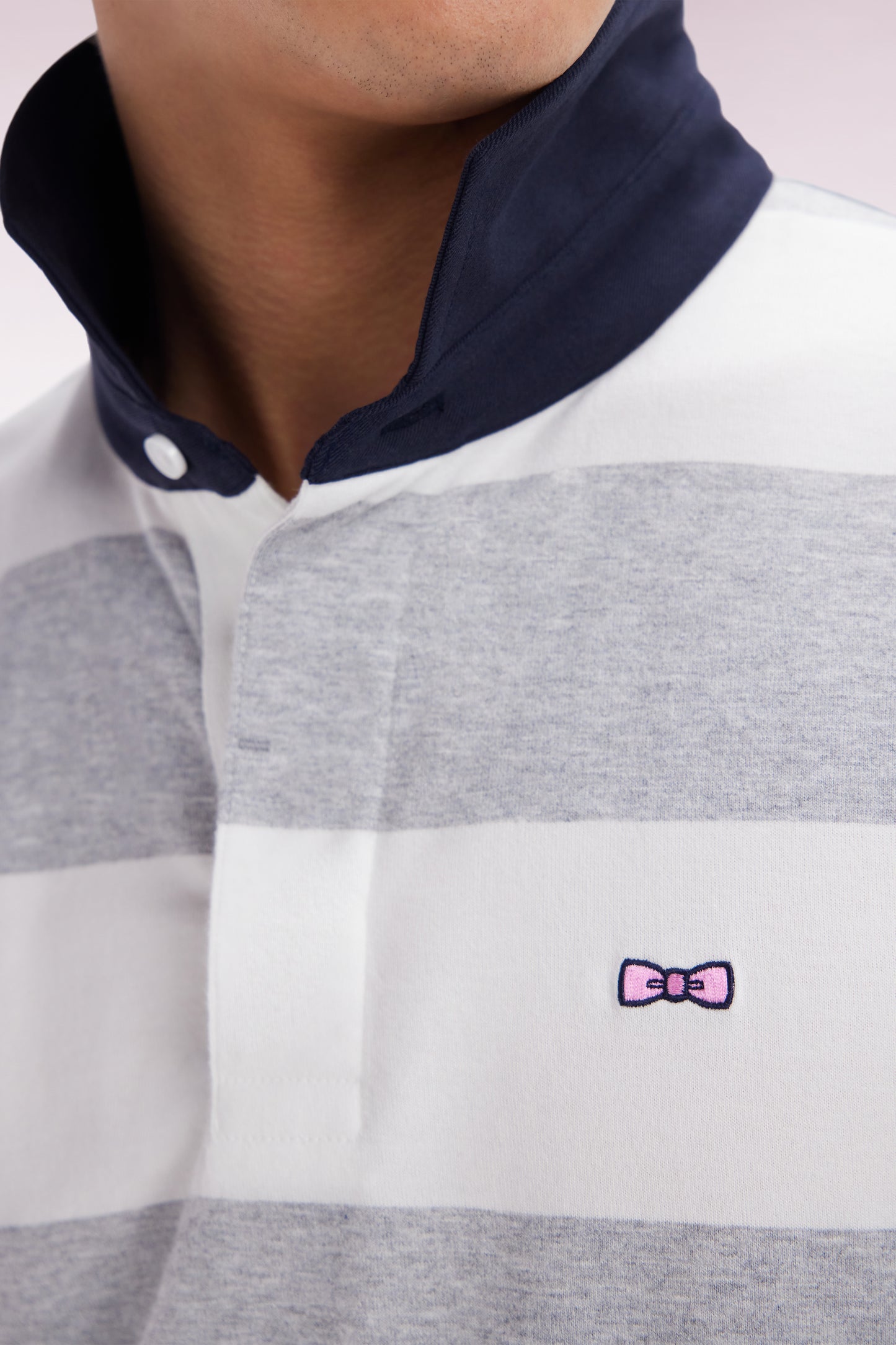 Short-sleeved jersey in grey and white ringed Pima cotton, straight cut