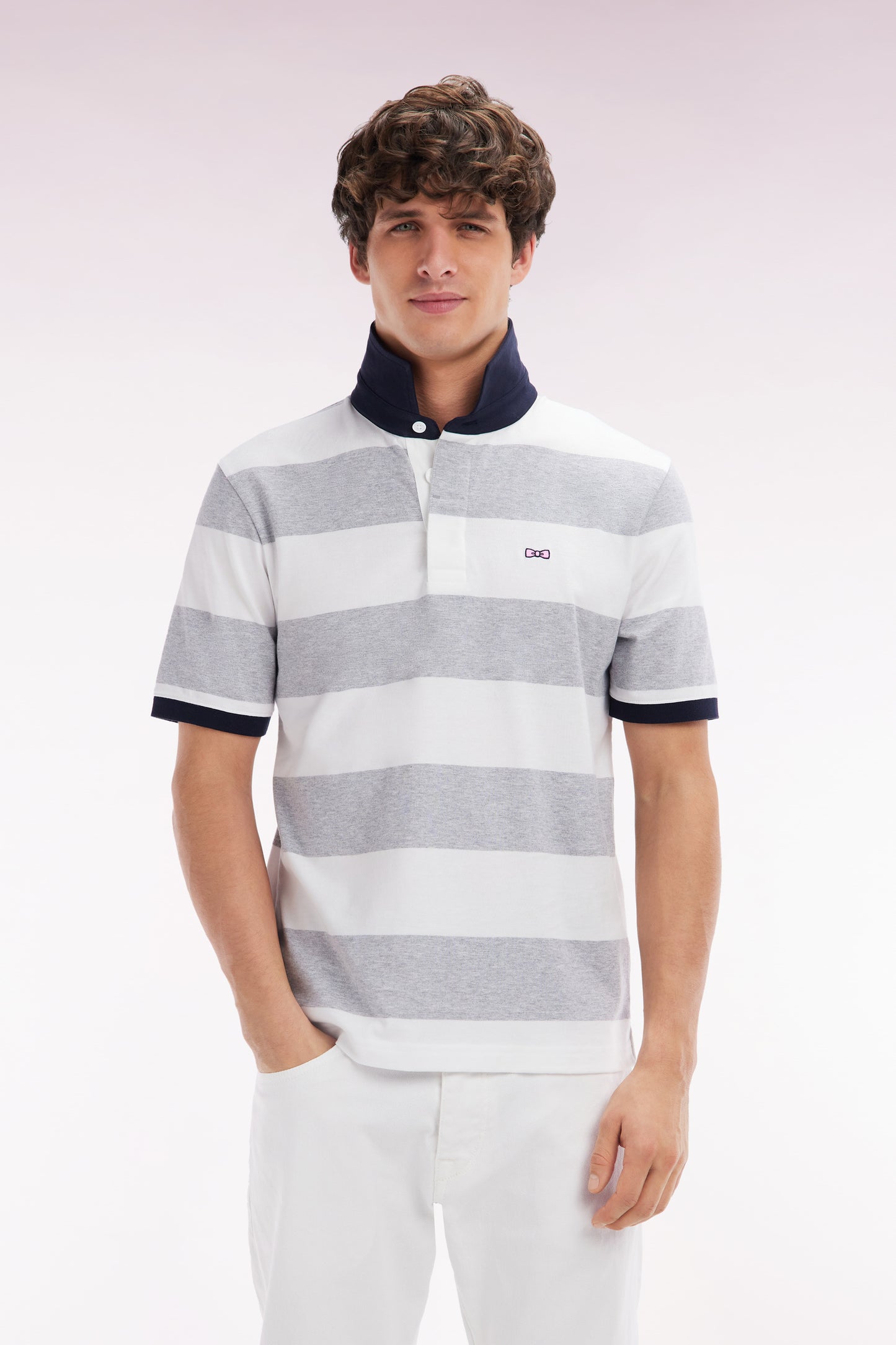 Short-sleeved jersey in grey and white ringed Pima cotton, straight cut