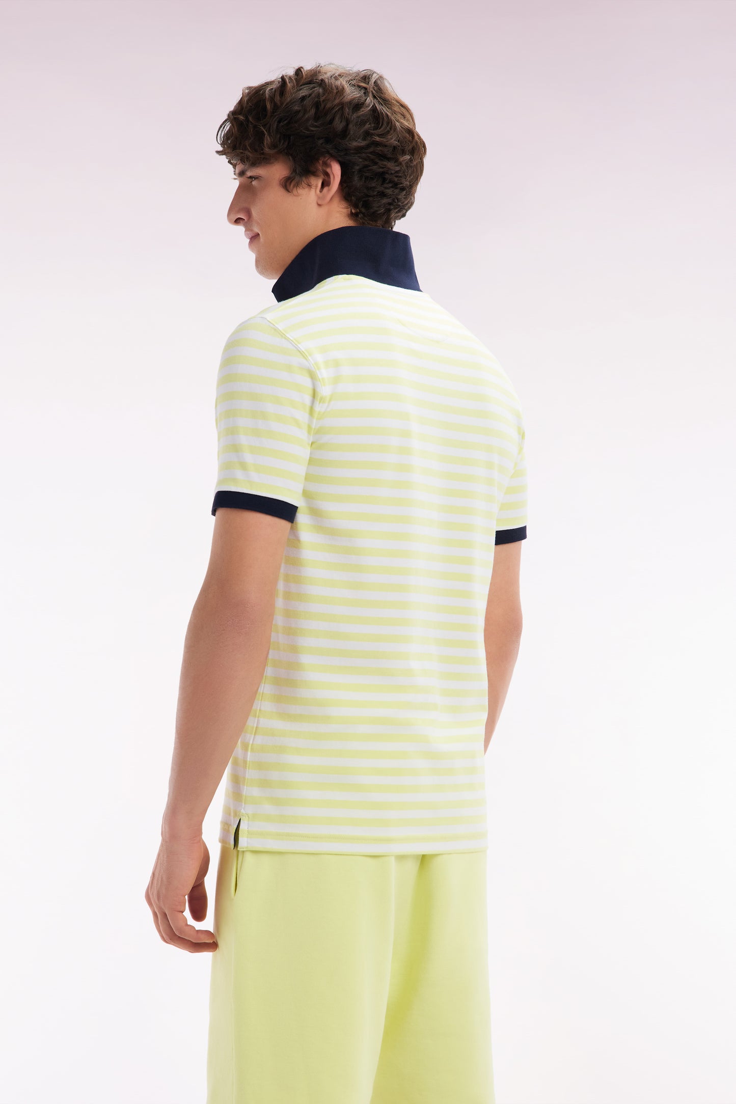 Slim-fit short-sleeved sailor polo shirt in yellow striped stretch cotton
