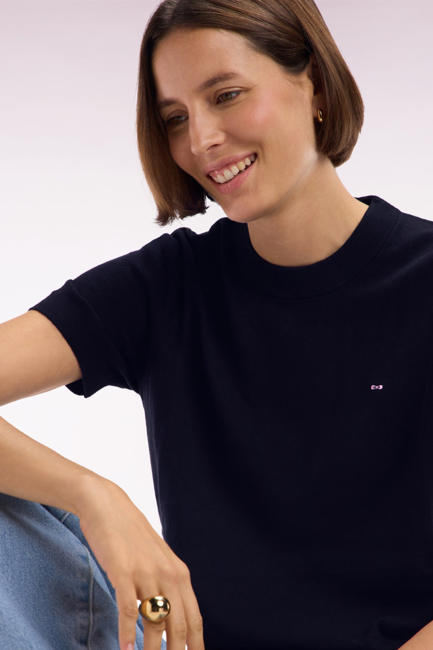 Straight-fit short-sleeved round-neck navy jumper in organic cotton cashmere blend