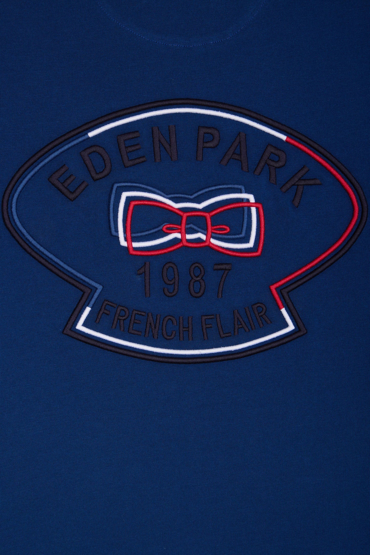 T-shirt en coton bleu foncé broderie dos et découpes coupe droite