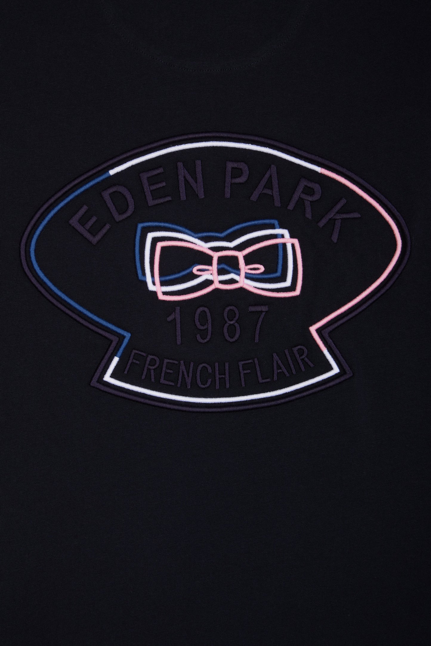 T-shirt en coton marine broderie dos et découpes coupe droite