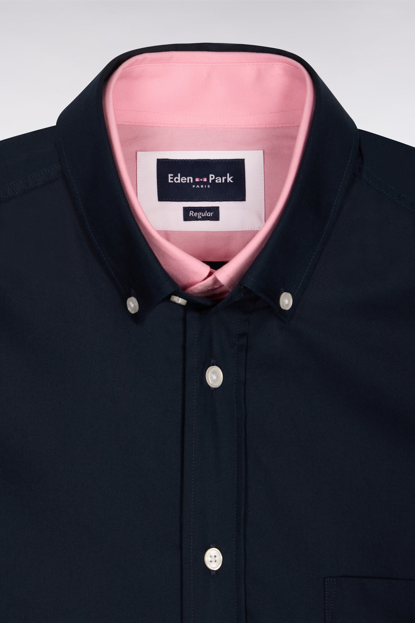 Chemise en coton pinpoint marine détails roses