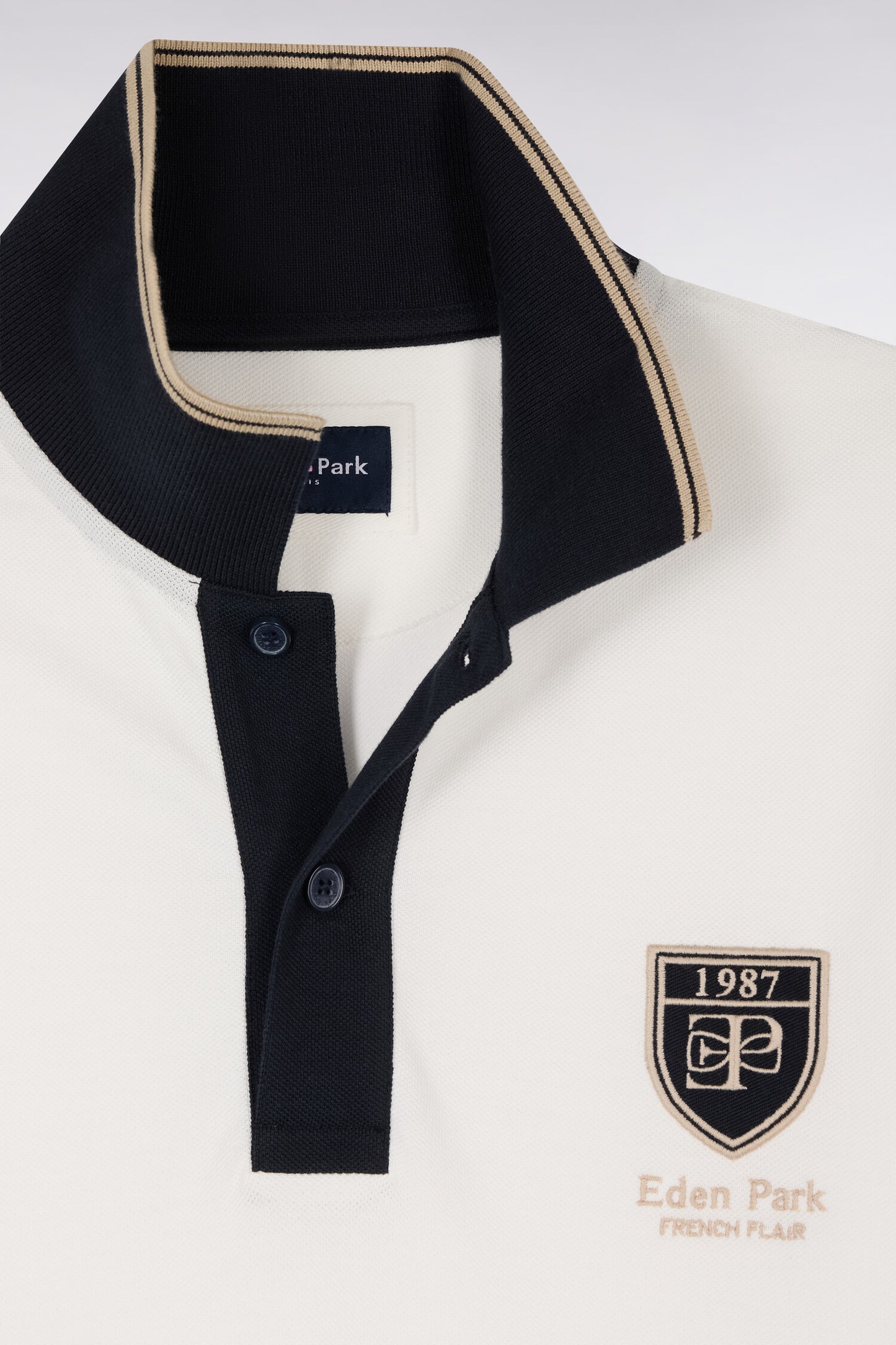 Polo à manches courtes en piqué coton écru écusson EP