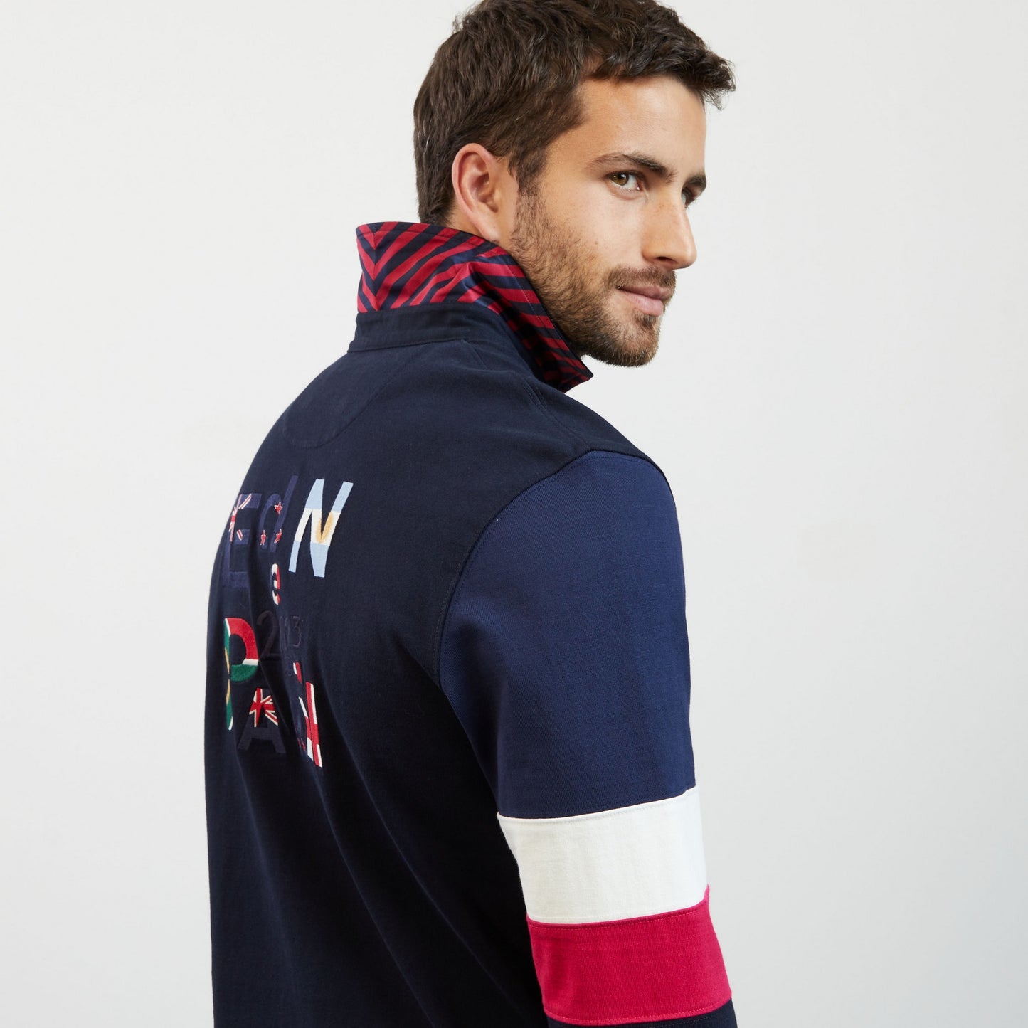 Maillot bleu foncé colorblock à broderie 2023