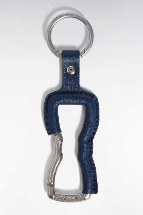 Bow tie keyring in navy leather and silver-plated metal - Image 1