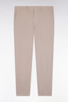 Pleatless chino pants in light beige stretch cotton