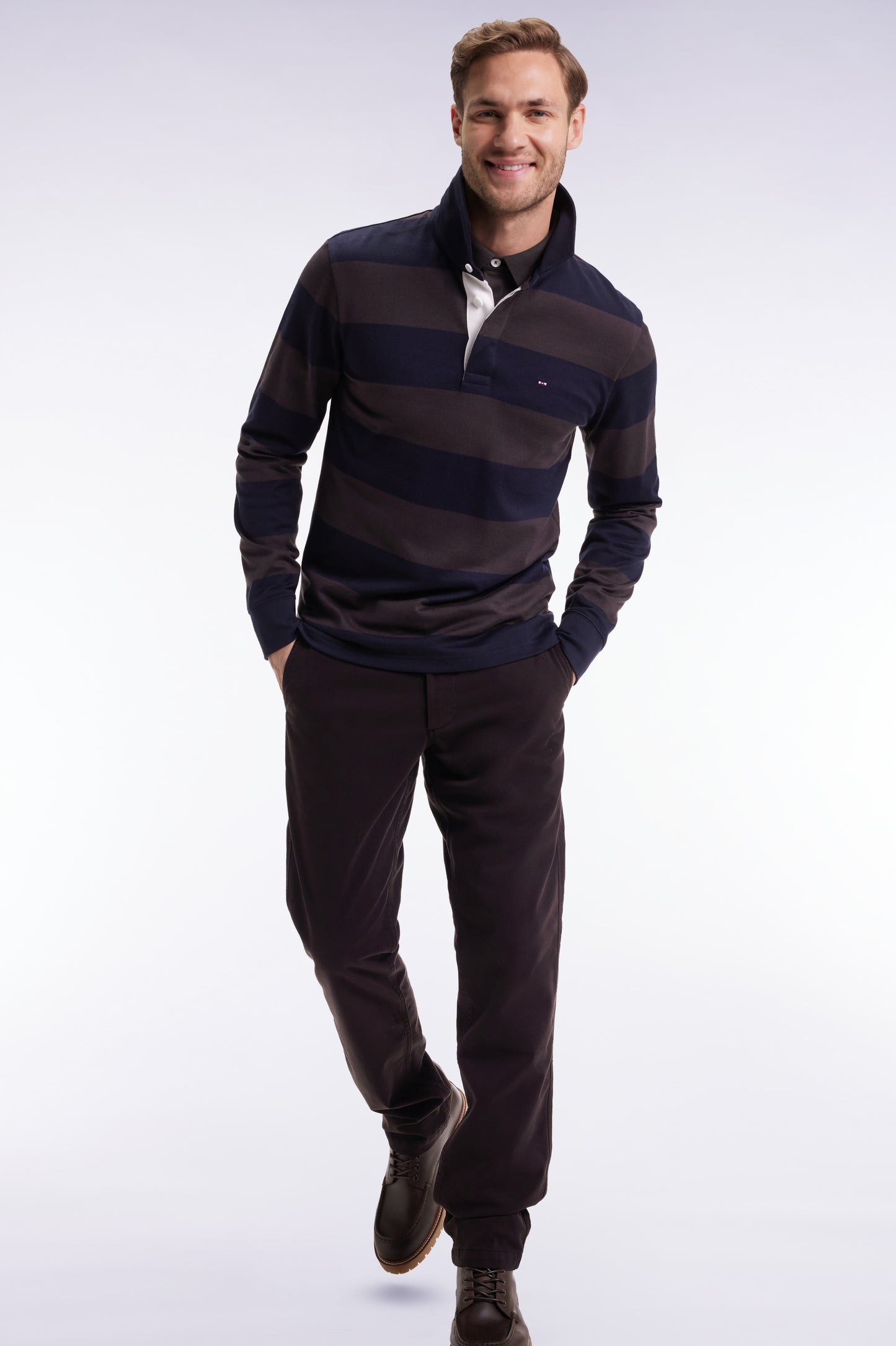 Pantalon chino sans plis en coton stretch marron