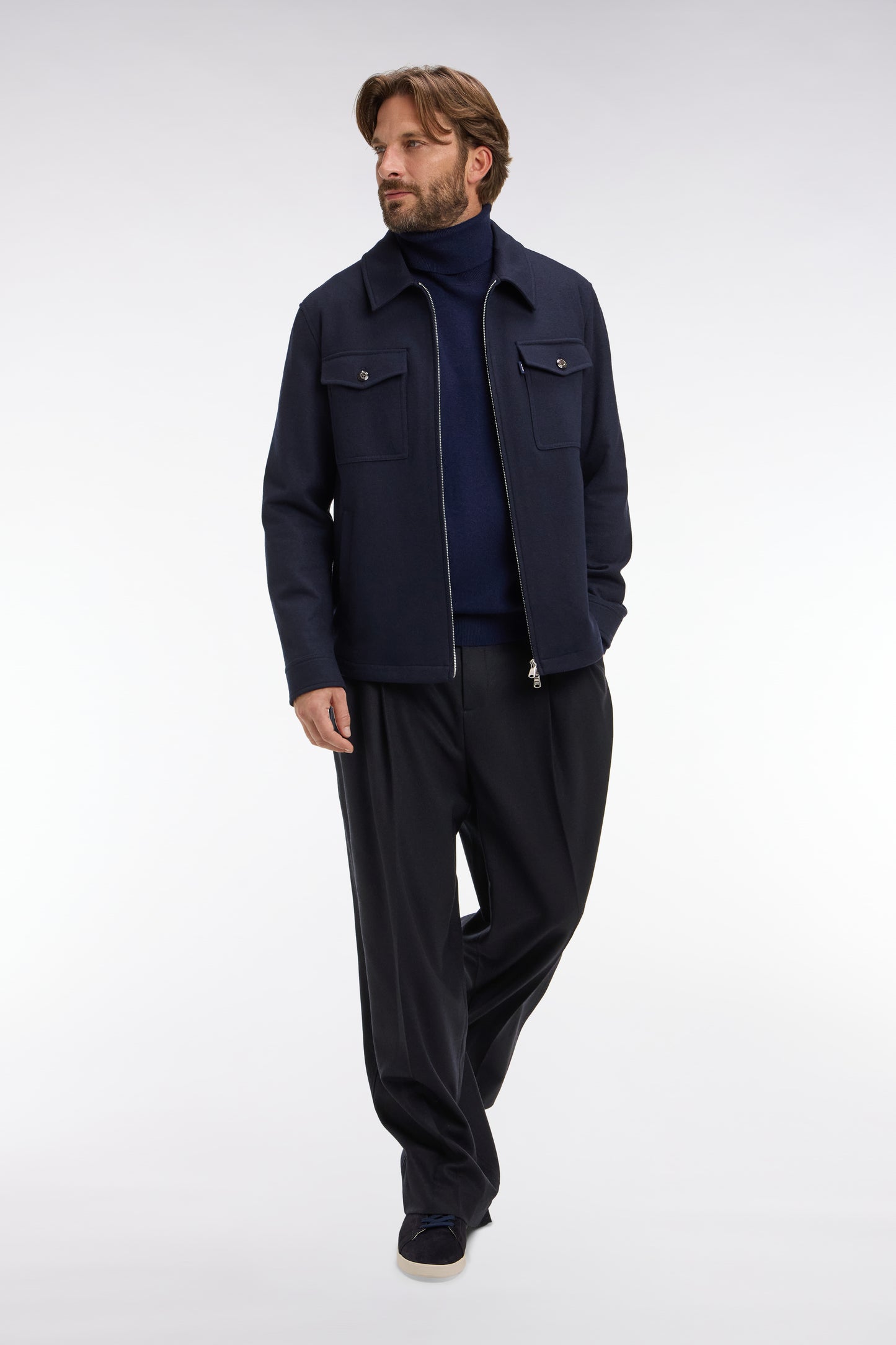 Pantalon large à pinces avec laine et cachemire bleu marine