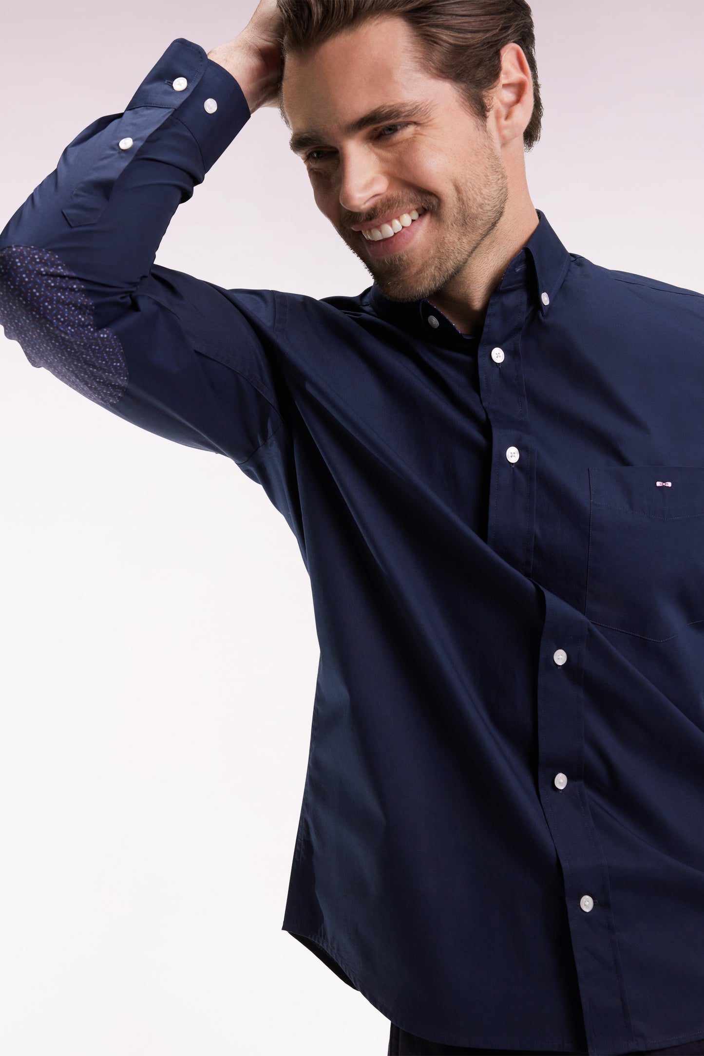 Navy cotton shirt with printed elbow patches, straight cut