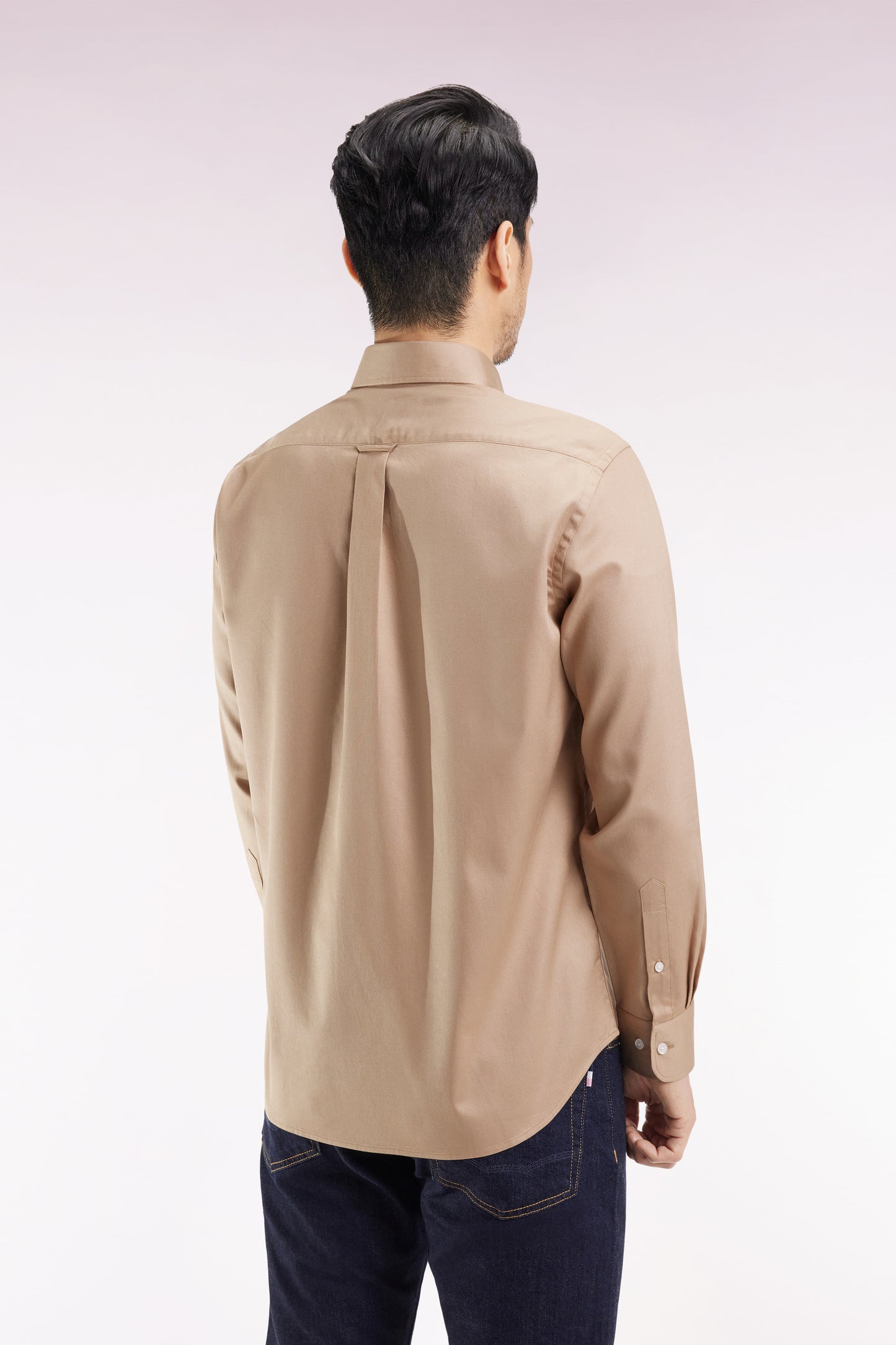 Chemise en coton piqué beige coupe droite