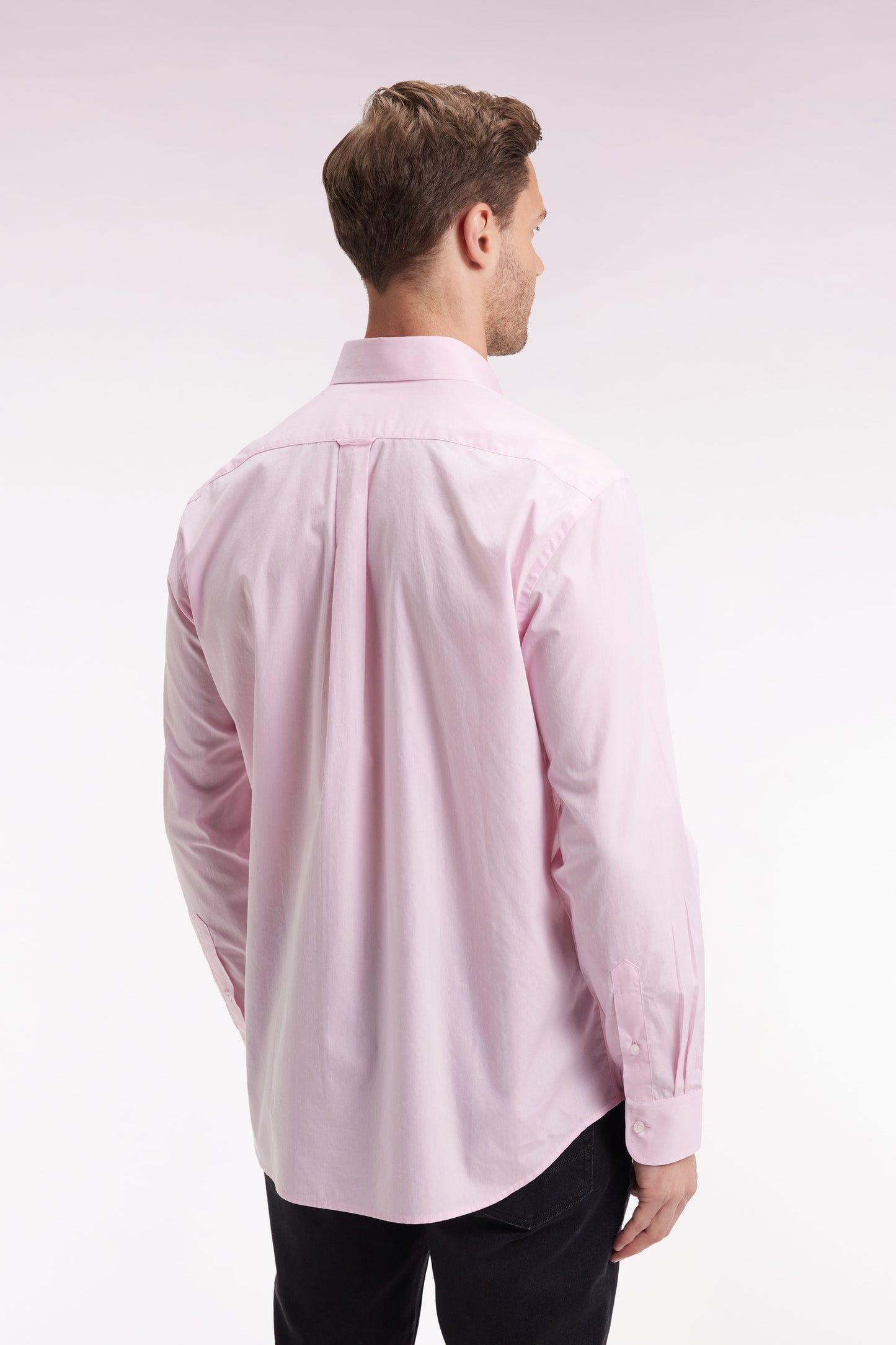 Pink cotton shirt with jacquard micropatterns, straight cut