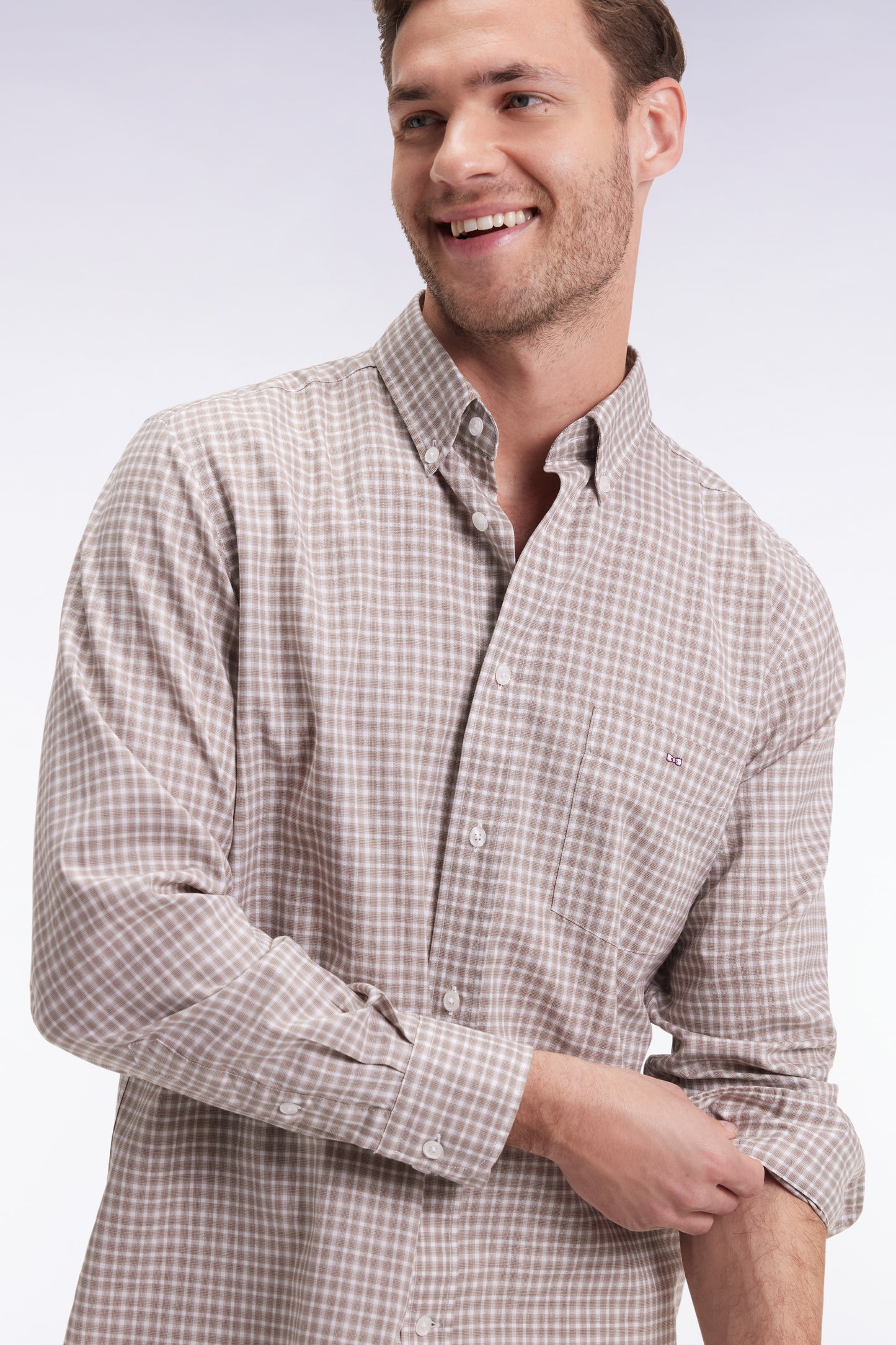 Chemise en coton à carreaux beige coupe droite