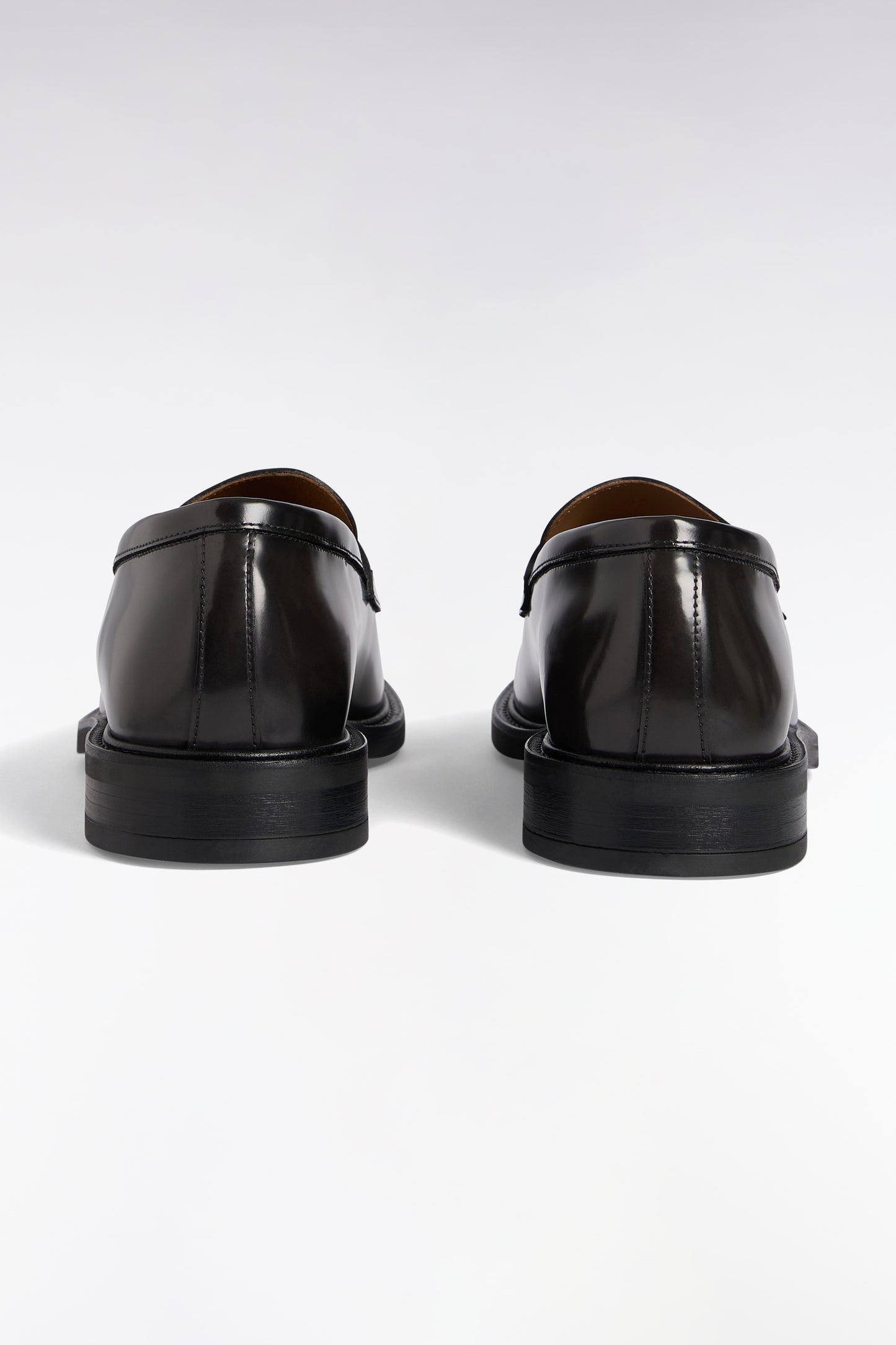 Mocassins en cuir glacé noirs