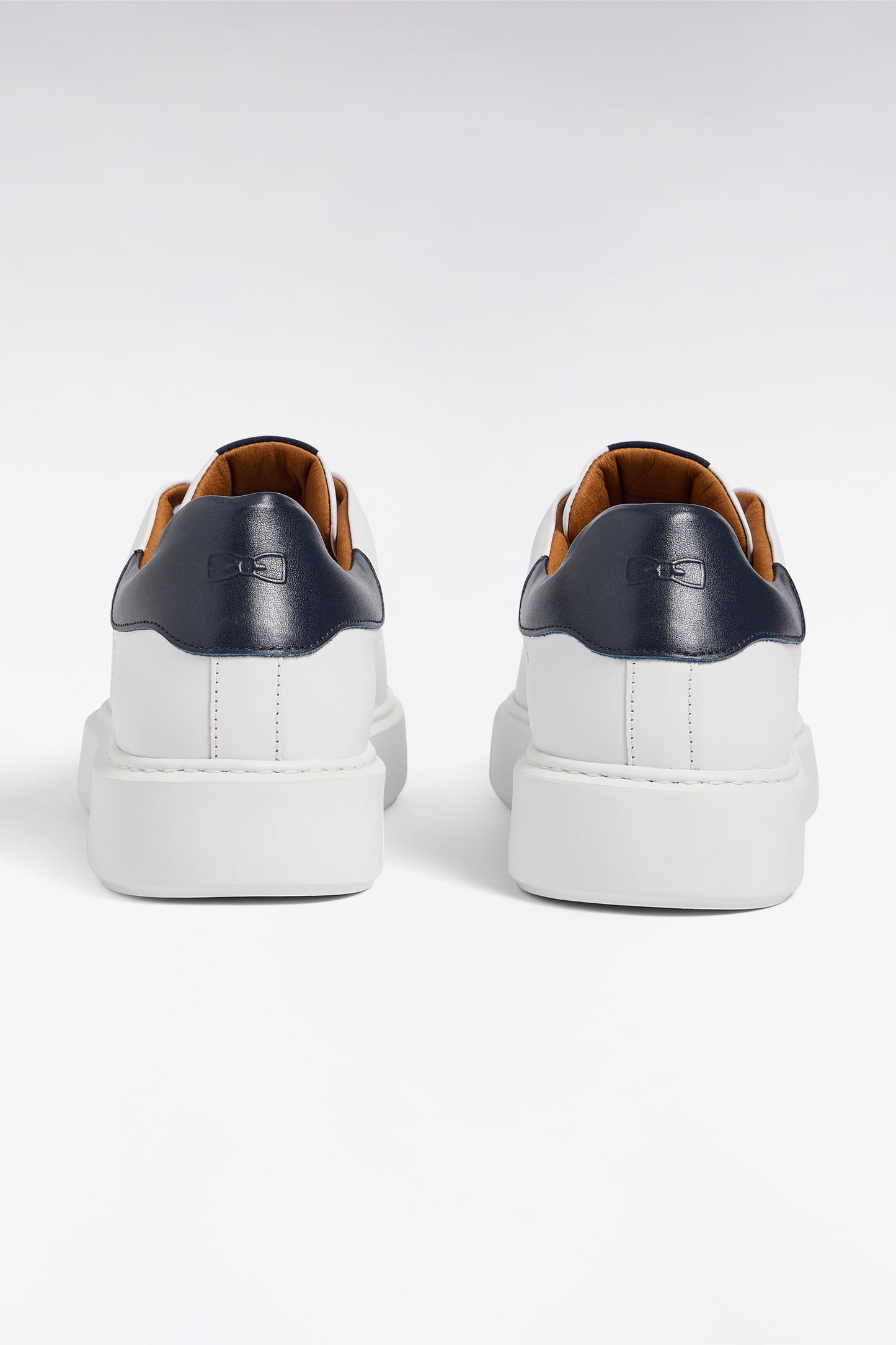 Baskets basses en cuir blanc