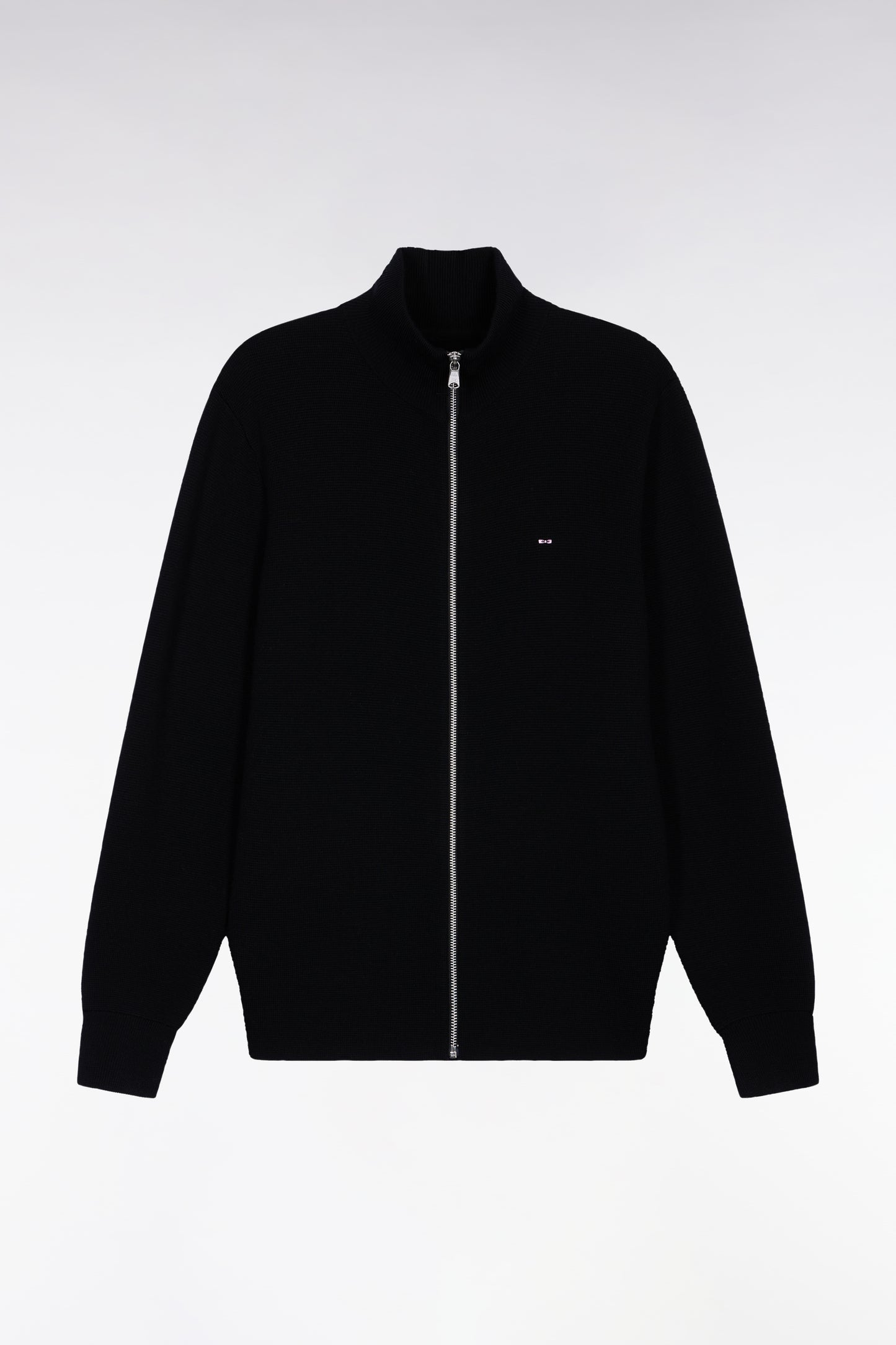 Cardigan en laine mérinos noir coupe droite