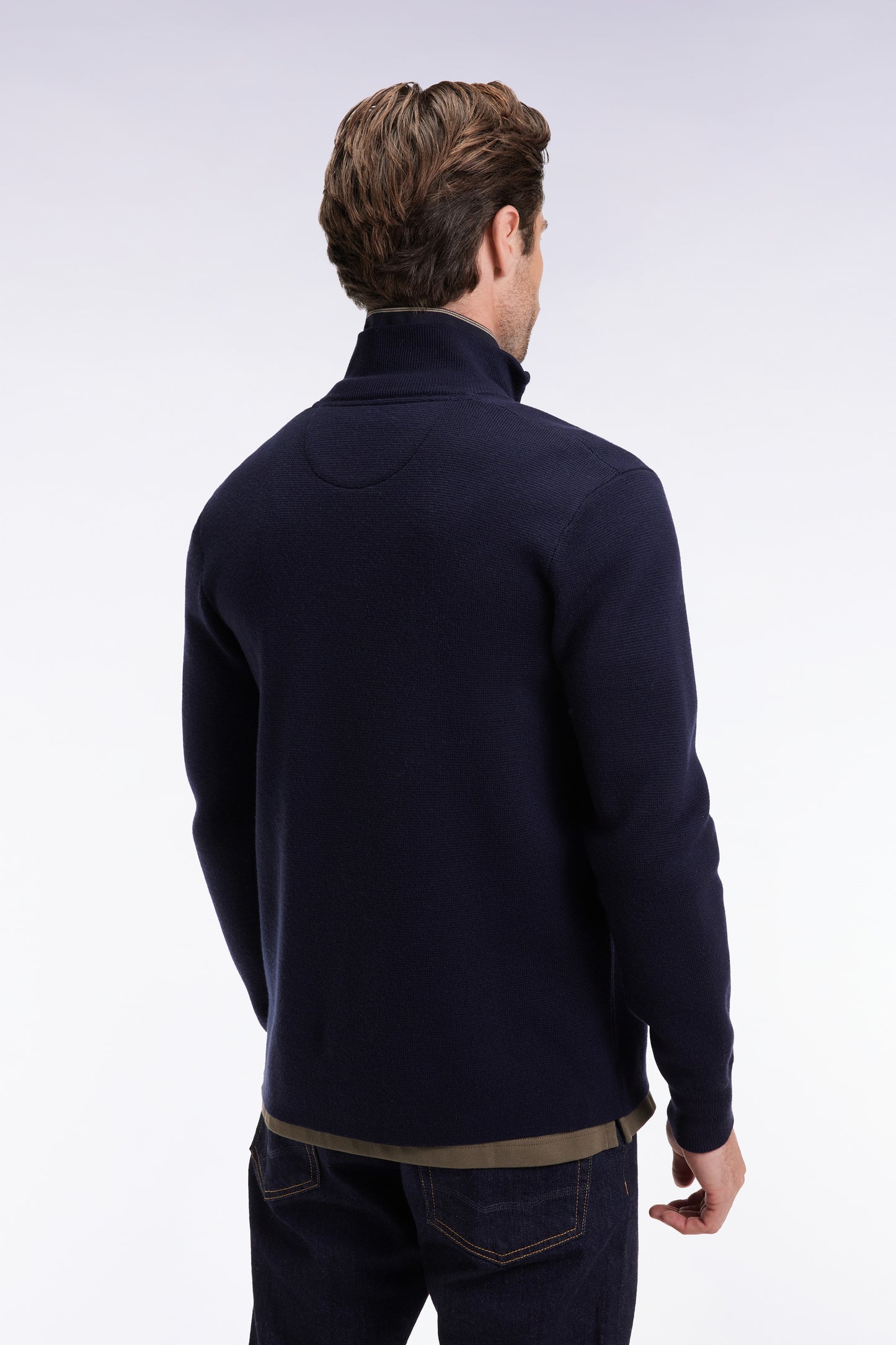 Cardigan en laine mérinos marine coupe droite