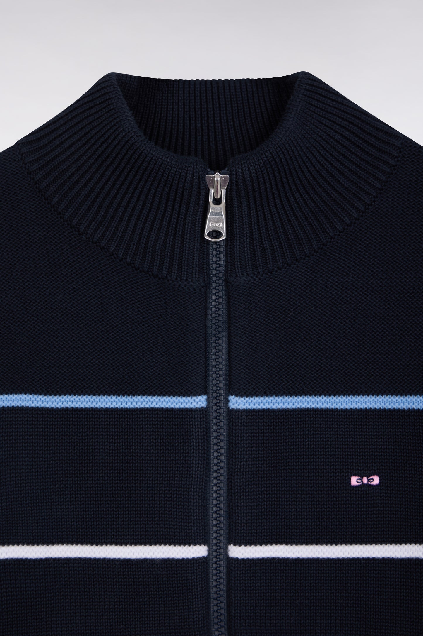 Cardigan zippé en coton marine broderie tricolore