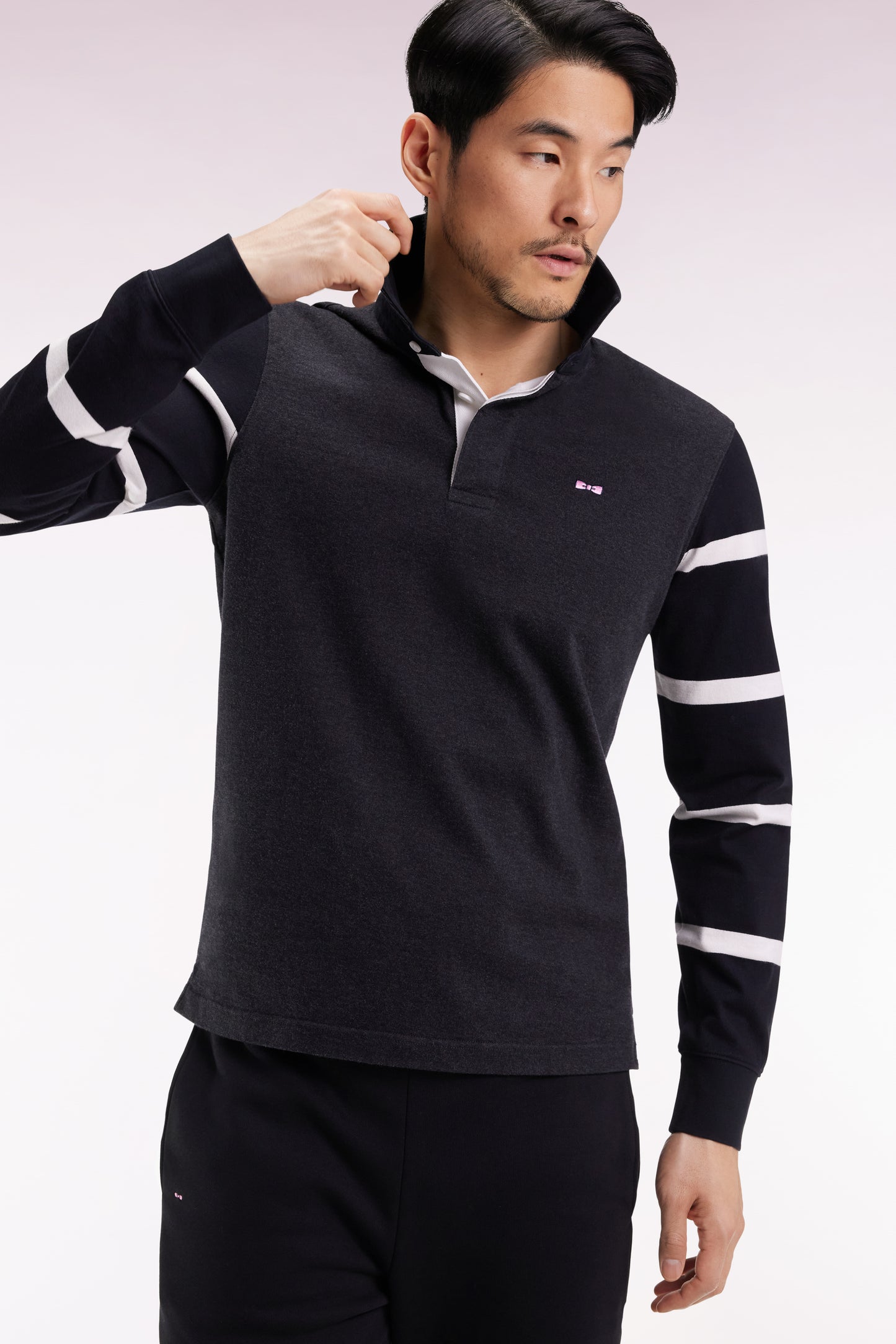Maillot à manches longues en jersey épais gris manches rayées coupe droite