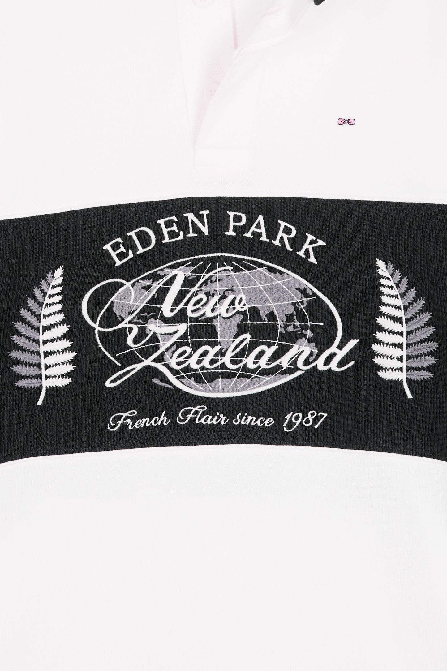 Black and white long-sleeved jersey with New Zealand embroidery