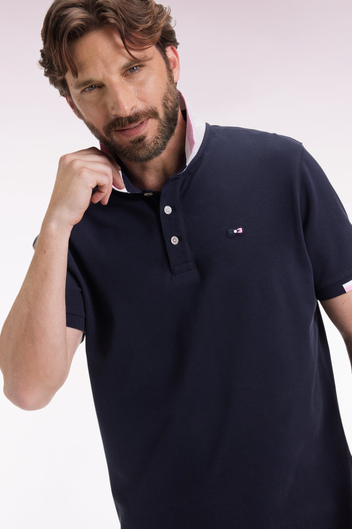 Short-sleeved polo shirt in navy cotton with tricolored details, loose fit