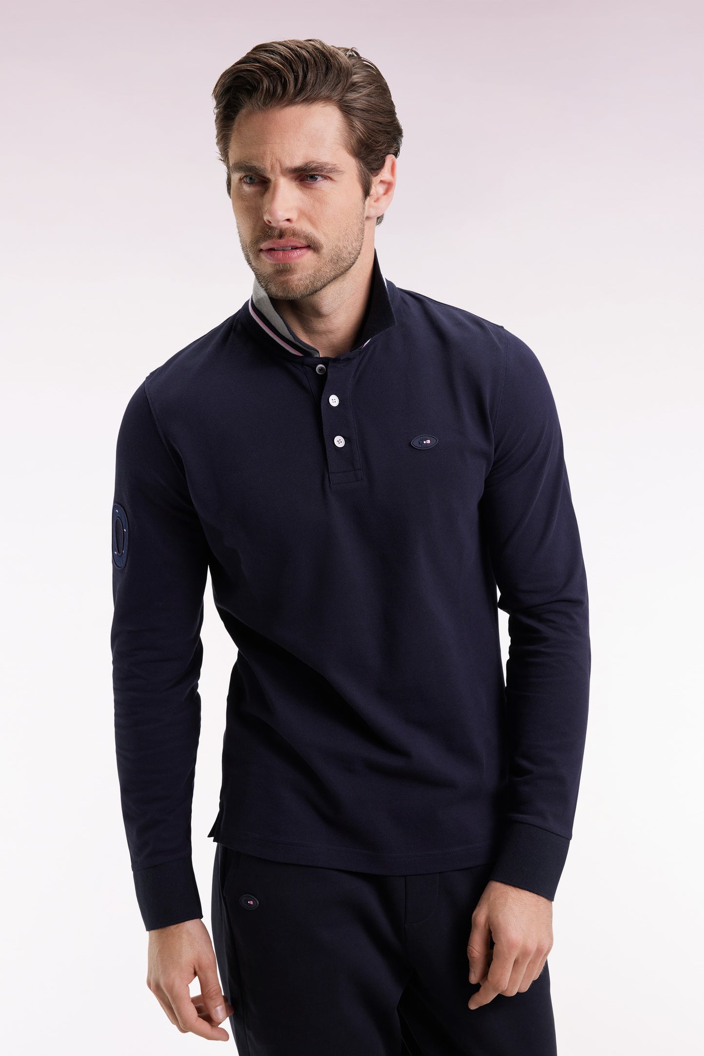 Polo à manches longues en coton marine brodé coupe droite