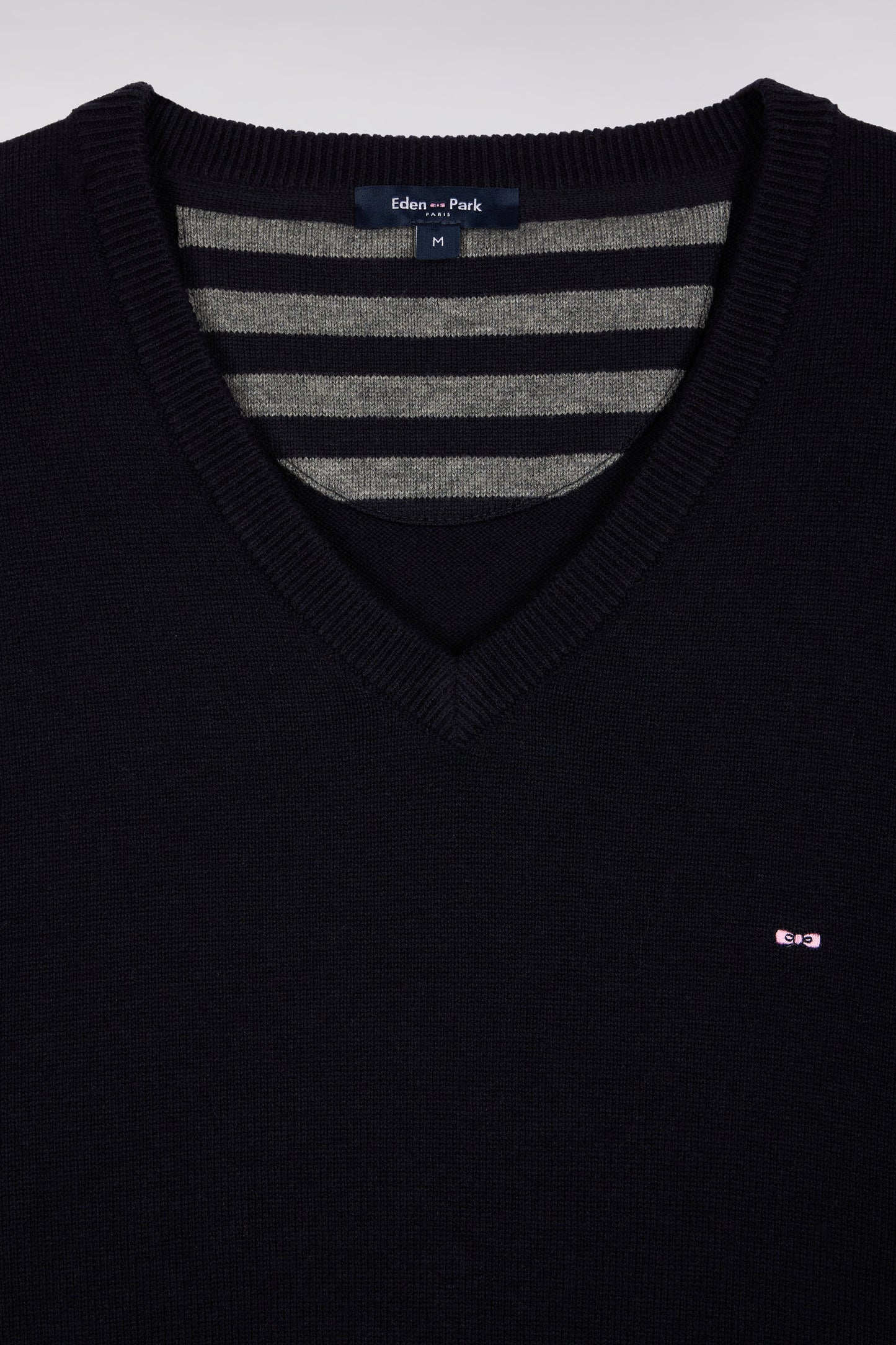 Pull col V en laine et coton bleu foncé