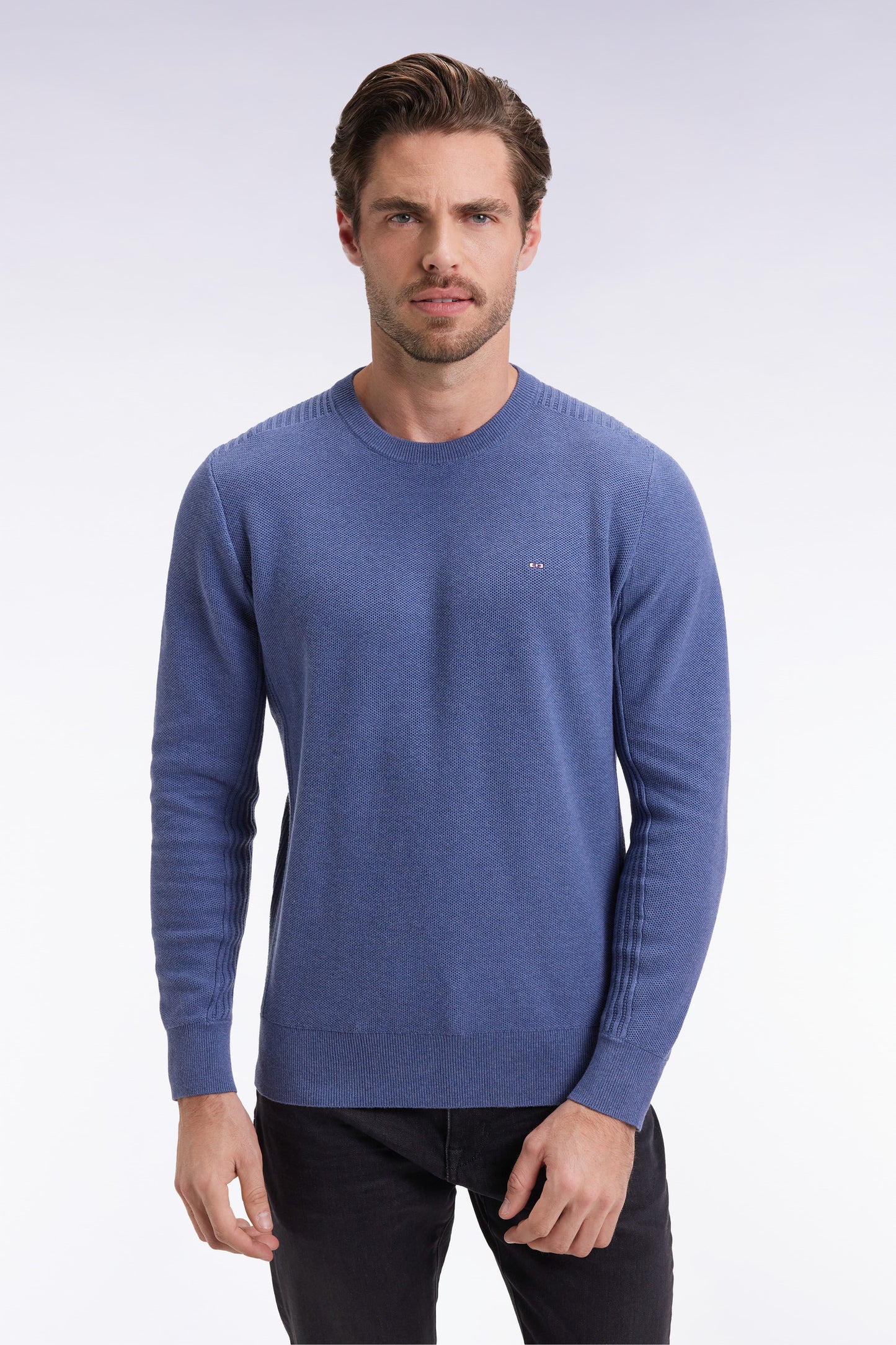 Pull col rond en coton nid d'abeille bleu
