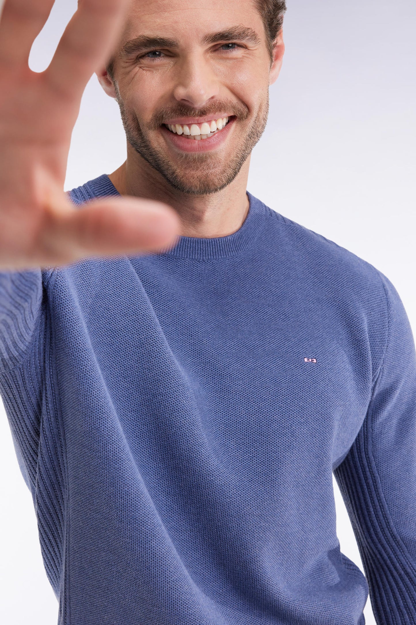 Pull col rond en coton nid d'abeille bleu