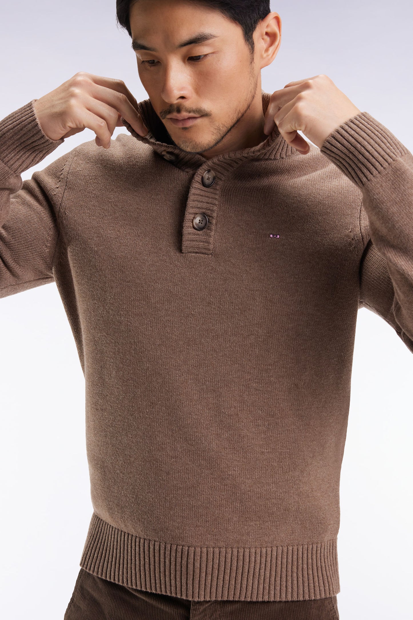 Chunky high-neck sweater in brown wool and cotton