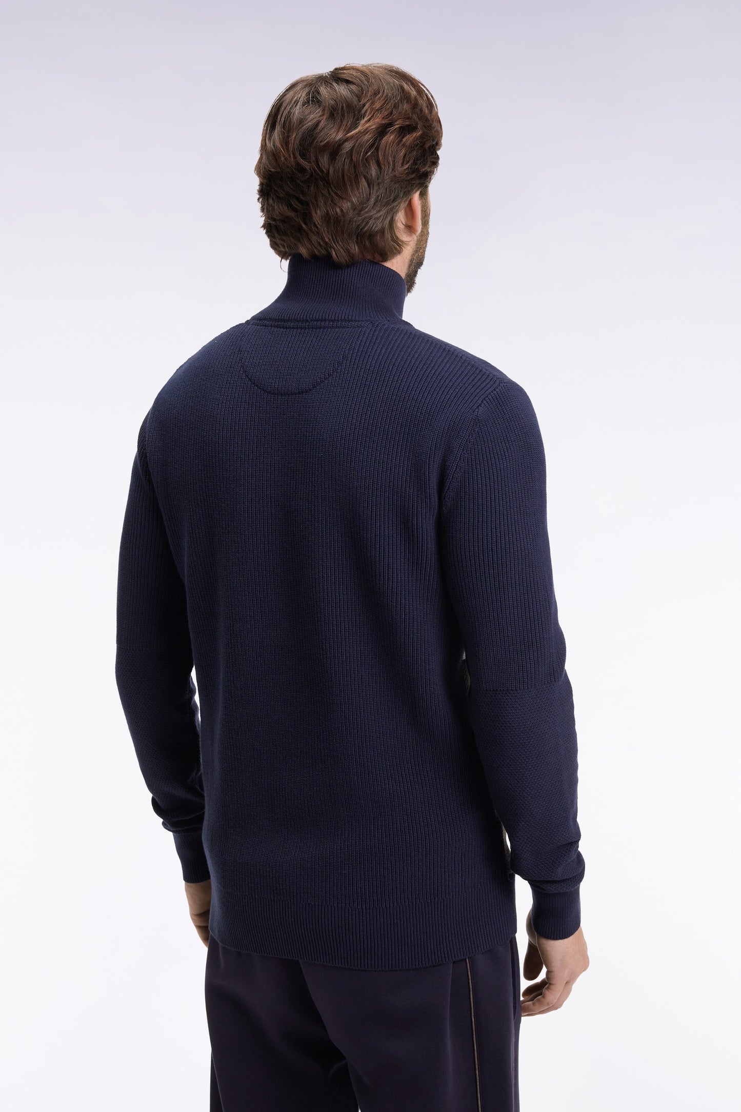 Pull col camionneur en coton marron et marine à effet de rayure