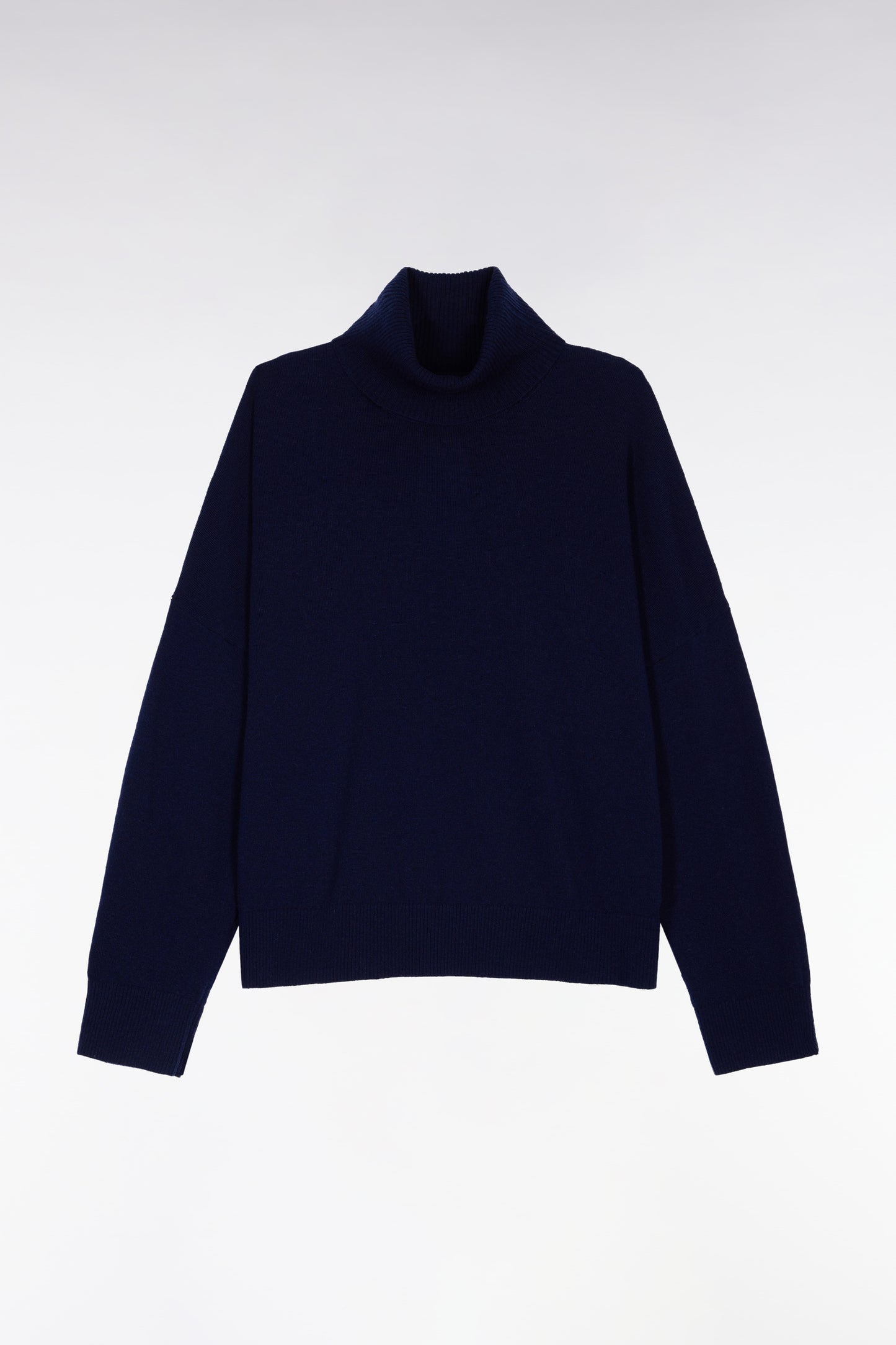 Relaxed fit turtleneck sweater in navy wool and cashmere