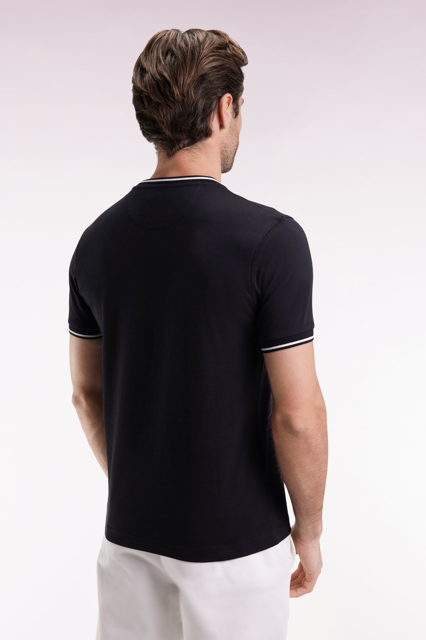 T-shirt à manches courtes en coton noir
