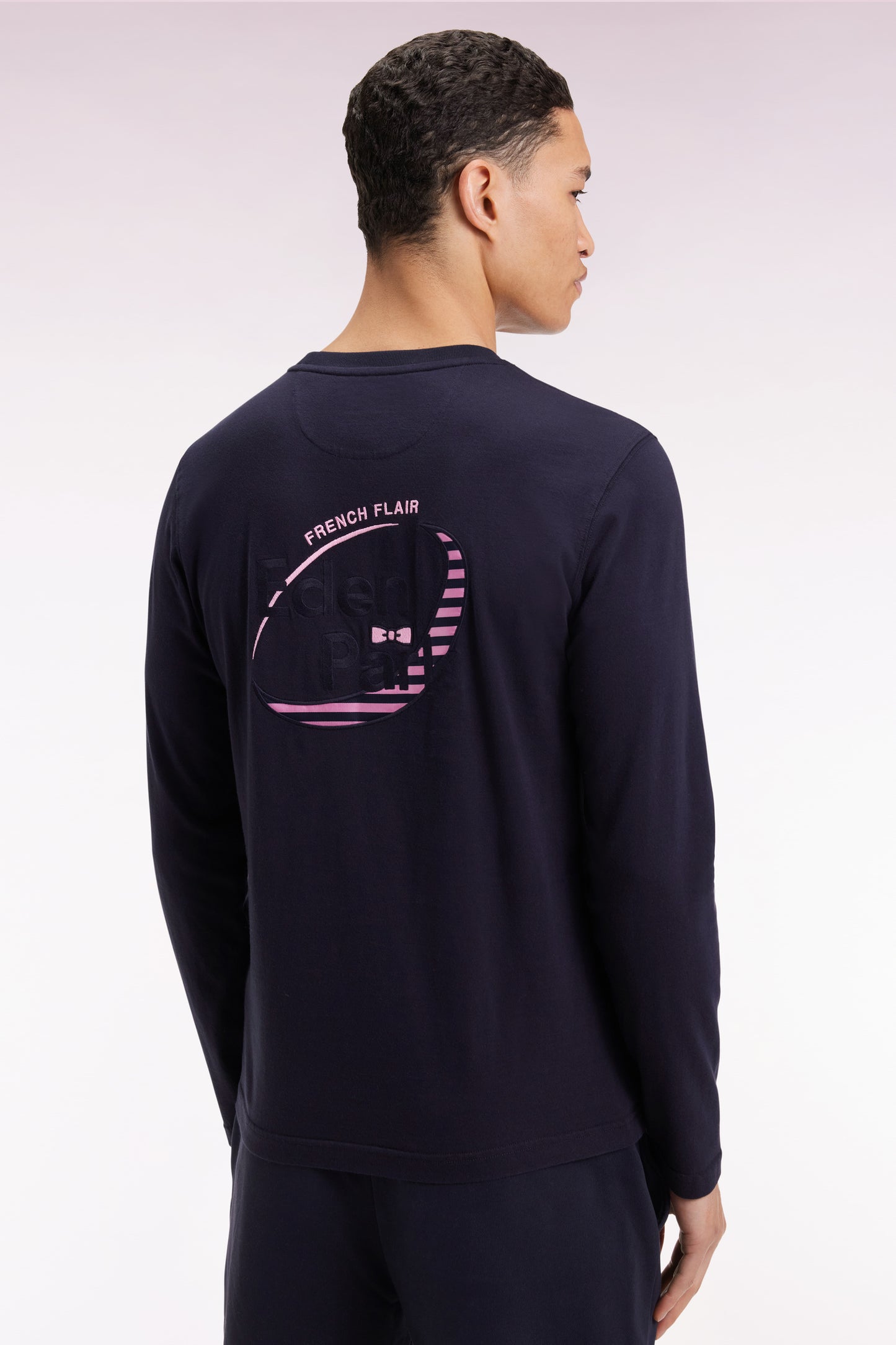 Long-sleeved navy cotton T-shirt with pink stripes