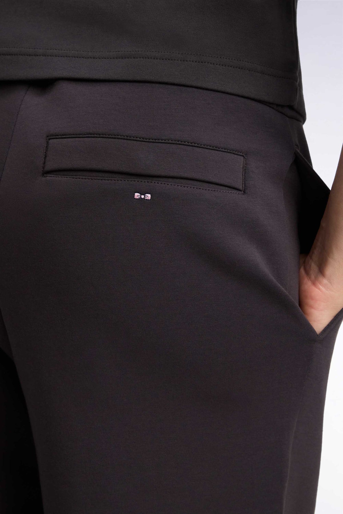 Jogging unisexe marron coupe loose