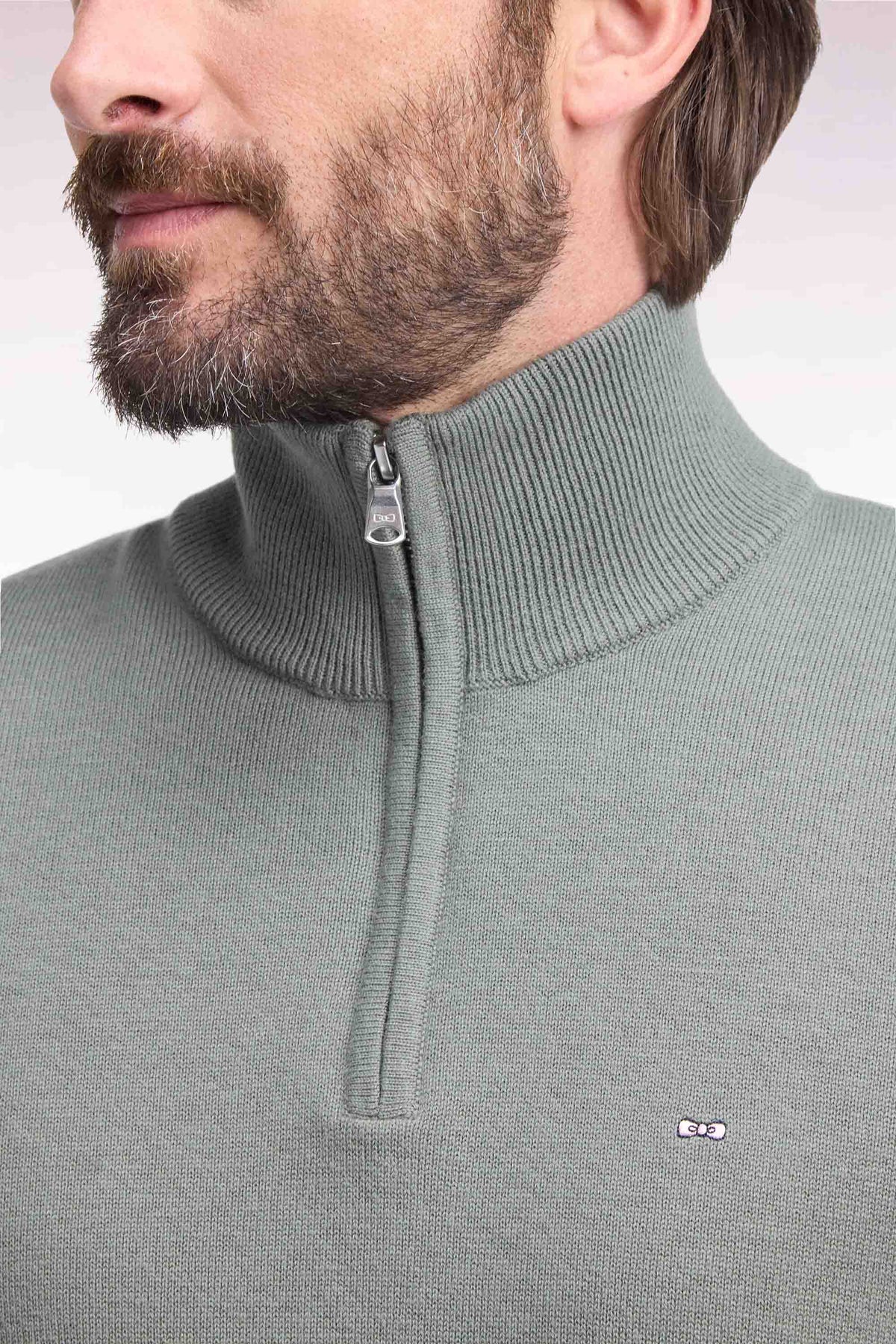 Straight cut olive green wool and cotton trucker neck sweater